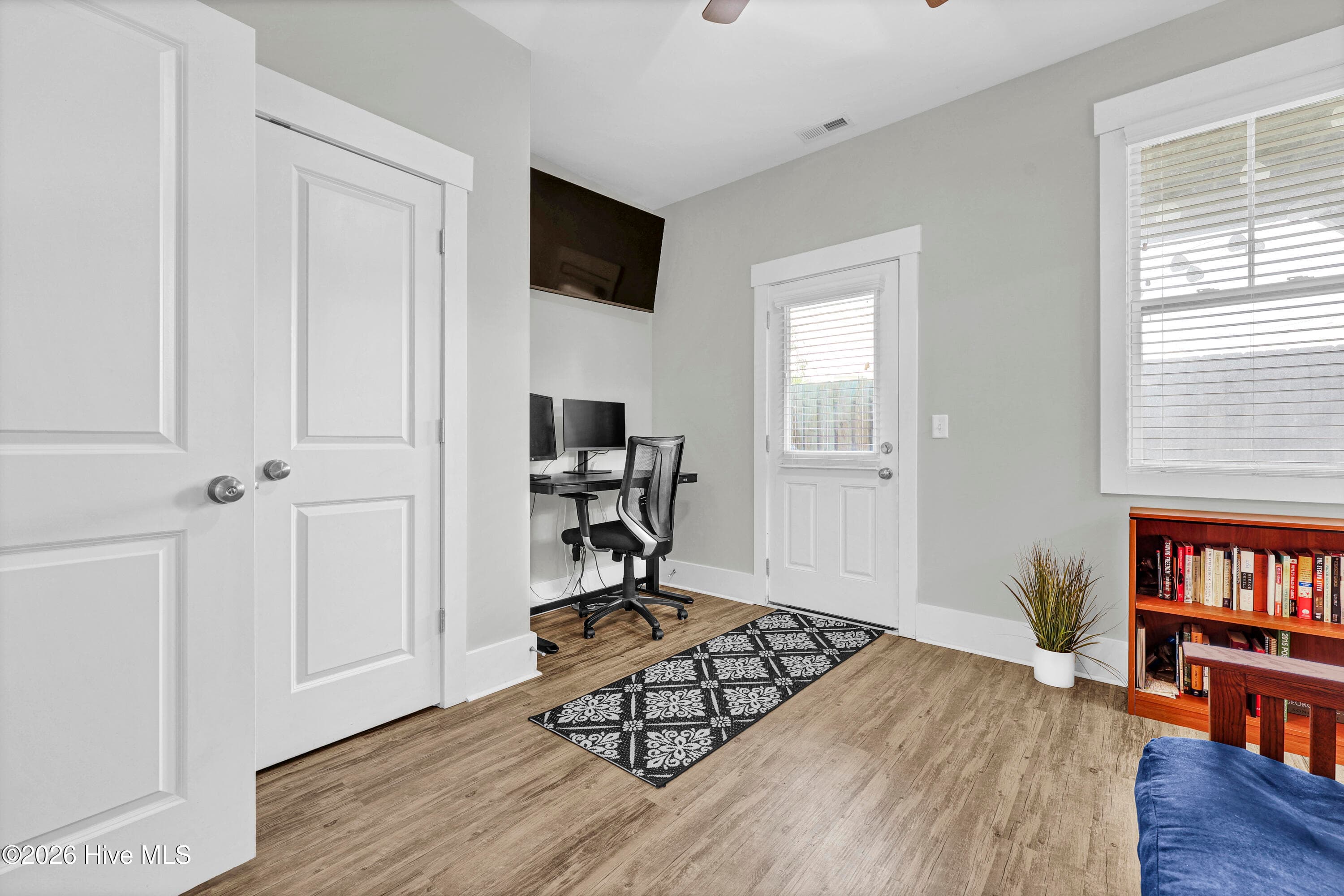 Townhouse at 6024 Richard Bradley Drive, Wilmington, NC 28409, photo 27 of 37