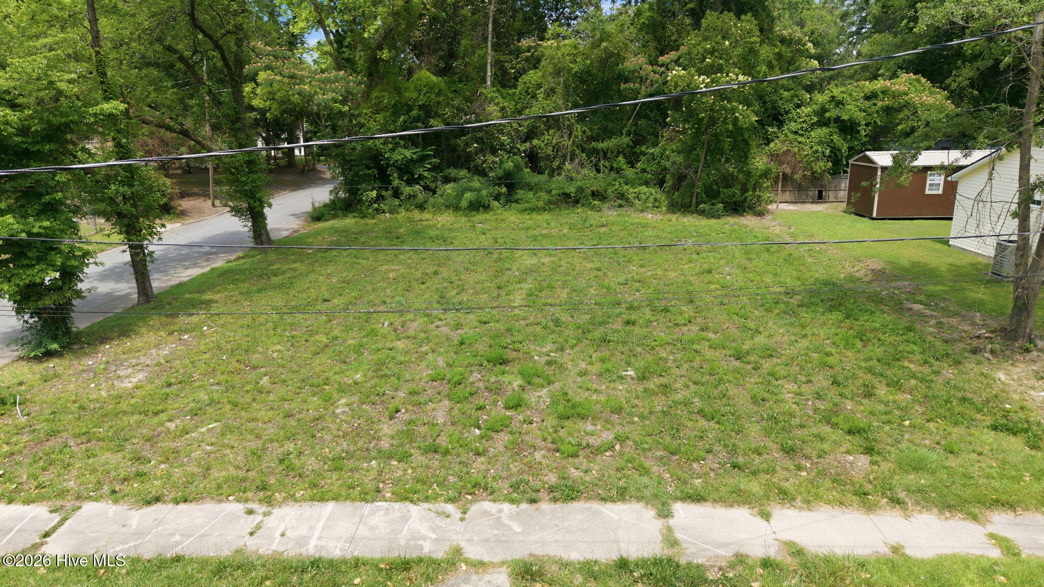 2-4 Units Multi-Family at 410 Latham Street, Greenville, NC 27834, photo 3 of 13
