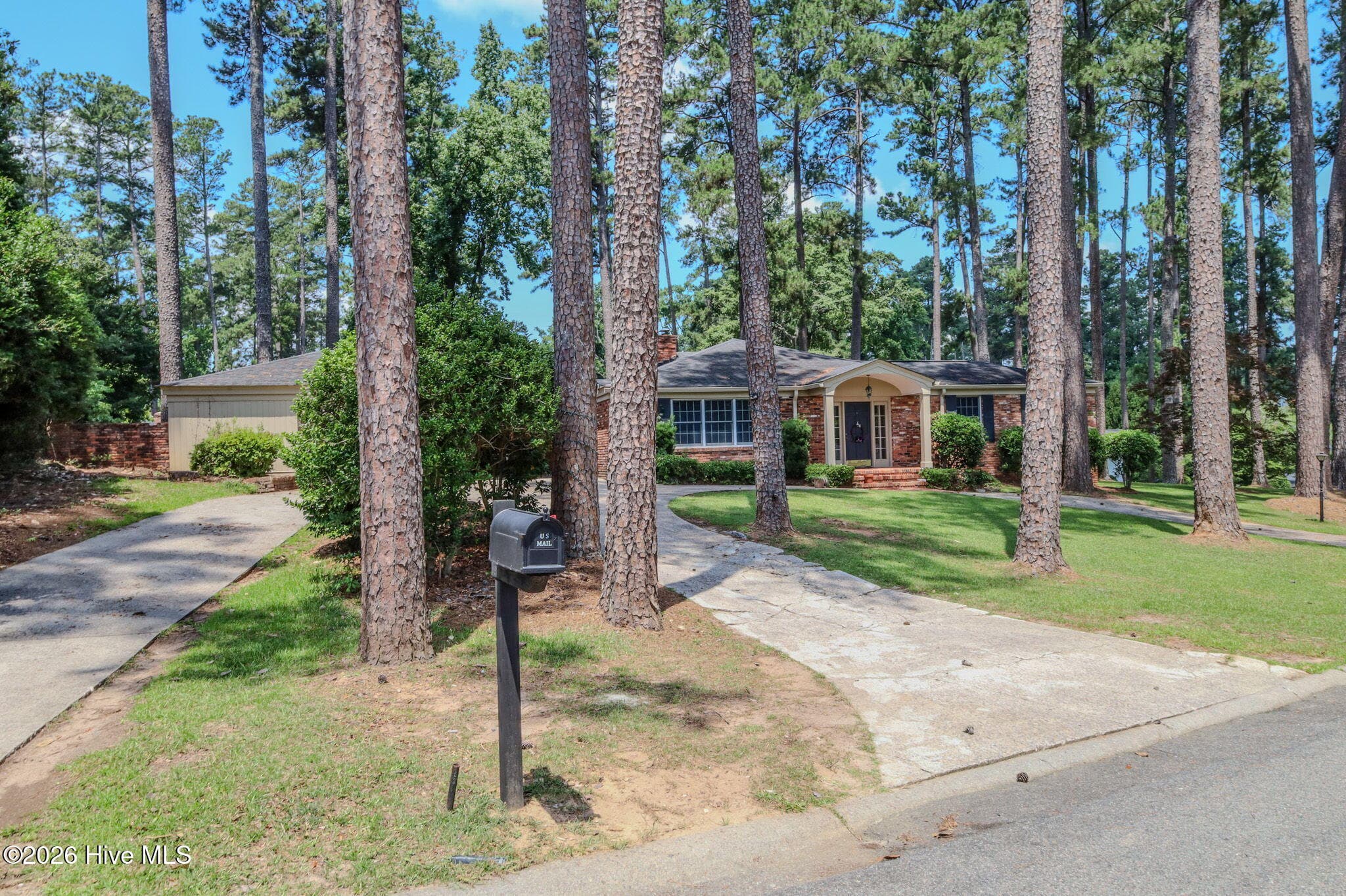 Single Family Residence at 711 Oberlin Road, Augusta, GA 30909, photo 3 of 59