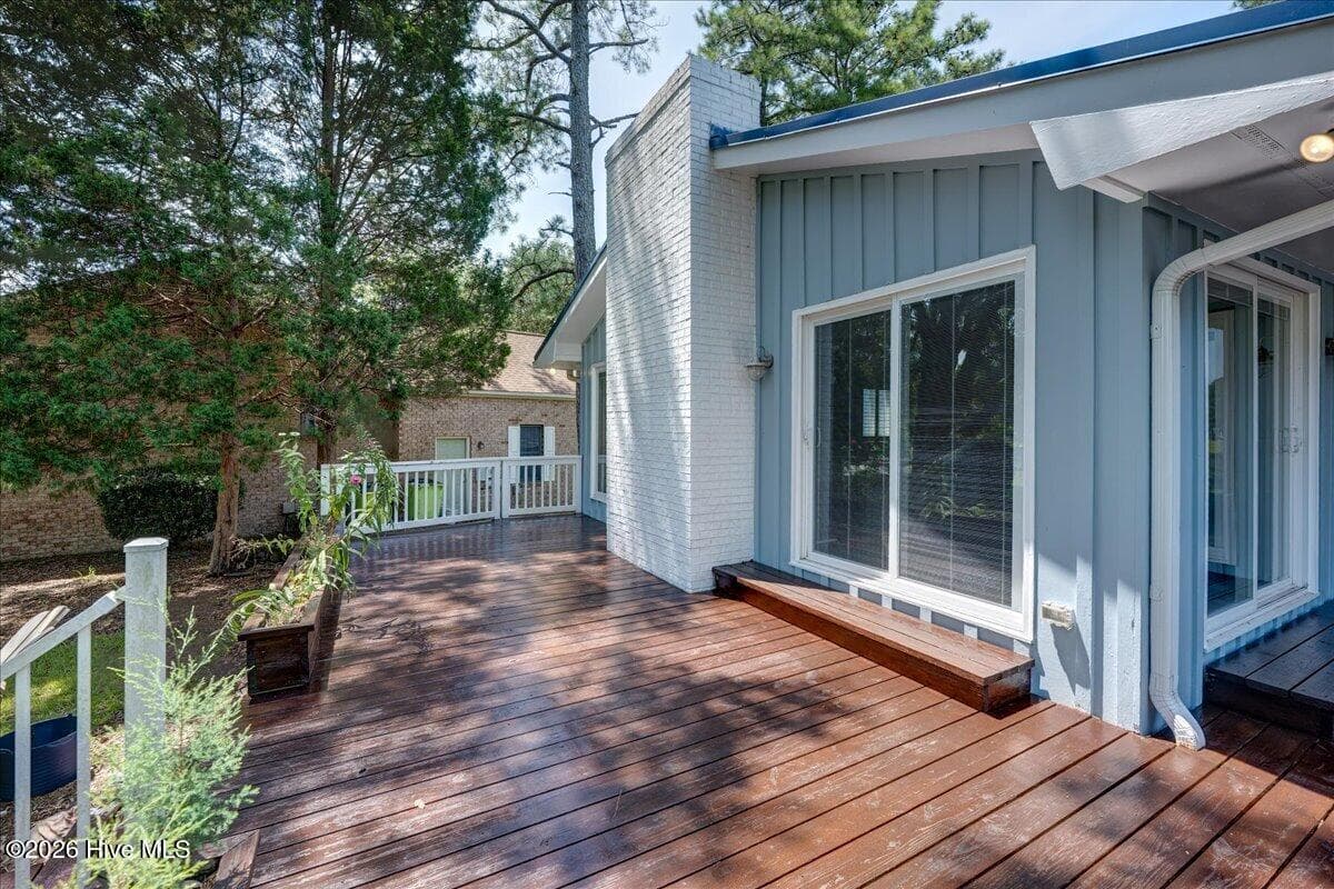 Single Family Residence at 5724 Gondolier Drive, New Bern, NC 28560, New Bern, photo 22 of 59