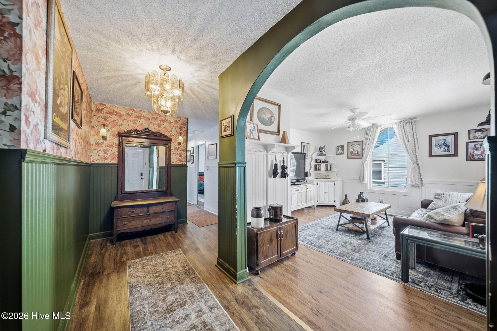 Triplex at 418 Campbell Street, Wilmington, NC 28401, photo 6 of 59