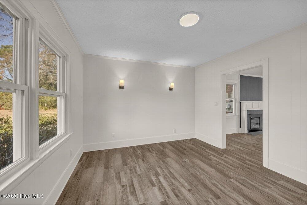 Single Family Residence at 329 Wayne Drive, Wilmington, NC 28403, photo 7 of 45