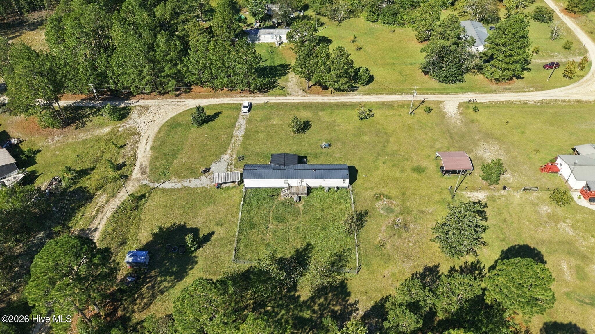 Manufactured Home at 135 Meadow Lane, Hamlet, NC 28345, photo 36 of 38