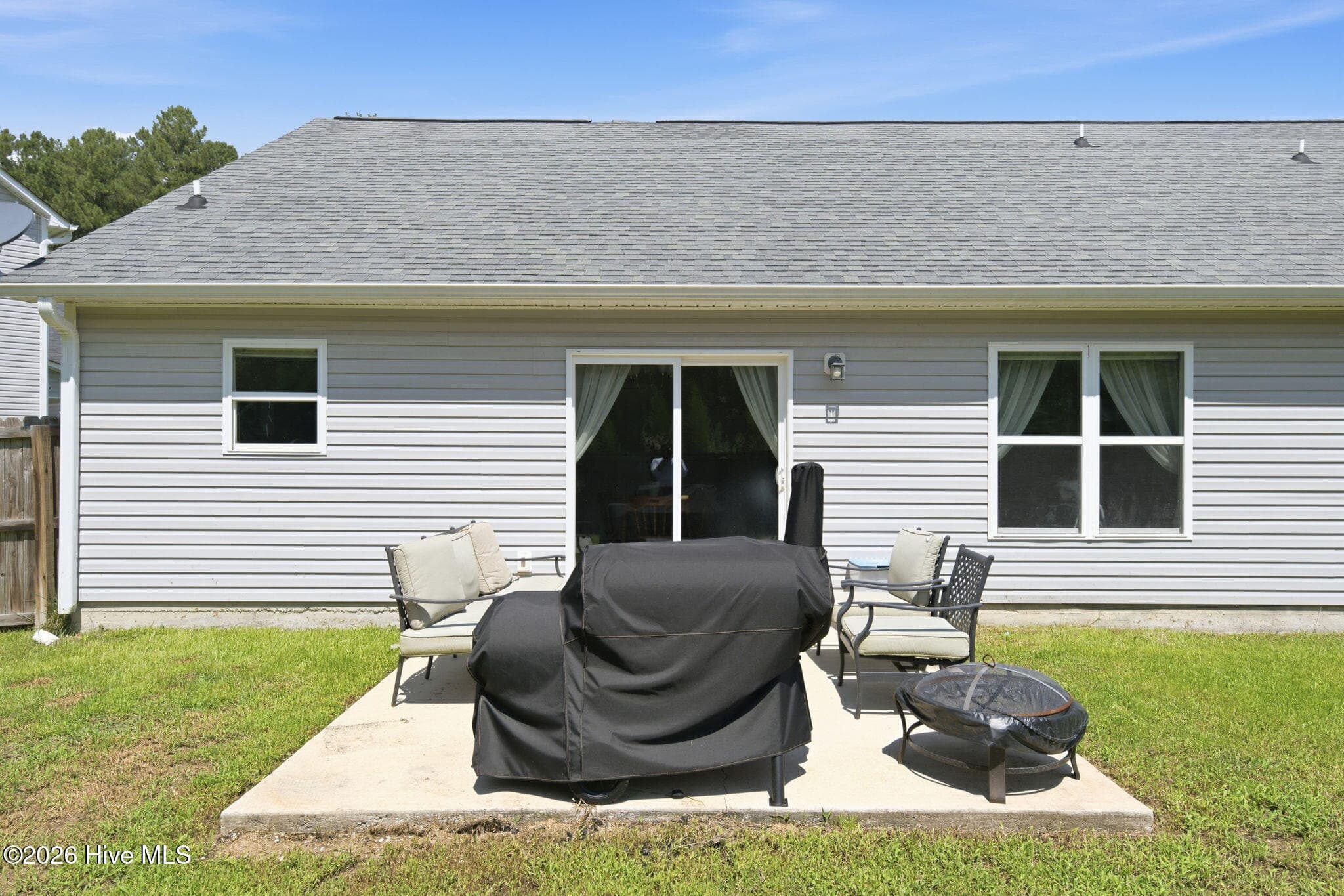 Single Family Residence at 345 Station House Road, New Bern, NC 28562, photo 37 of 50