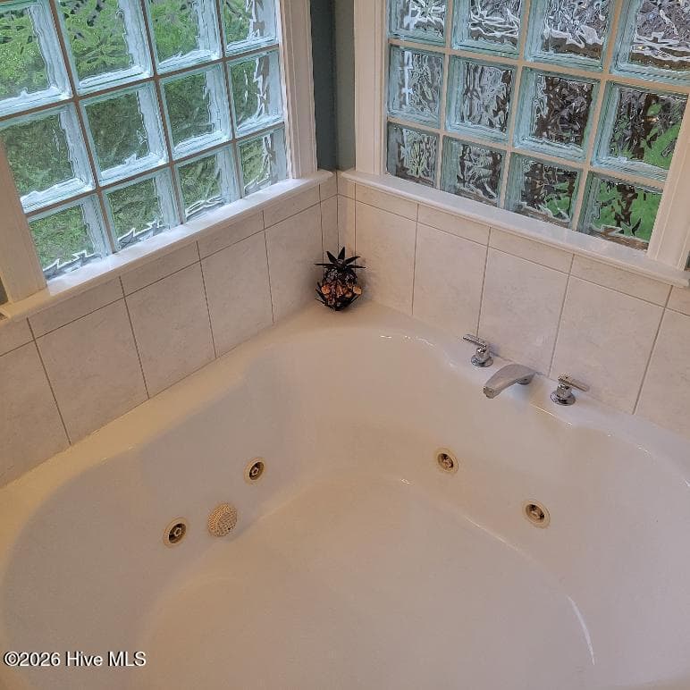 Single Family Residence at 3131 Cleere Court, Greenville, NC 27858, photo 21 of 42