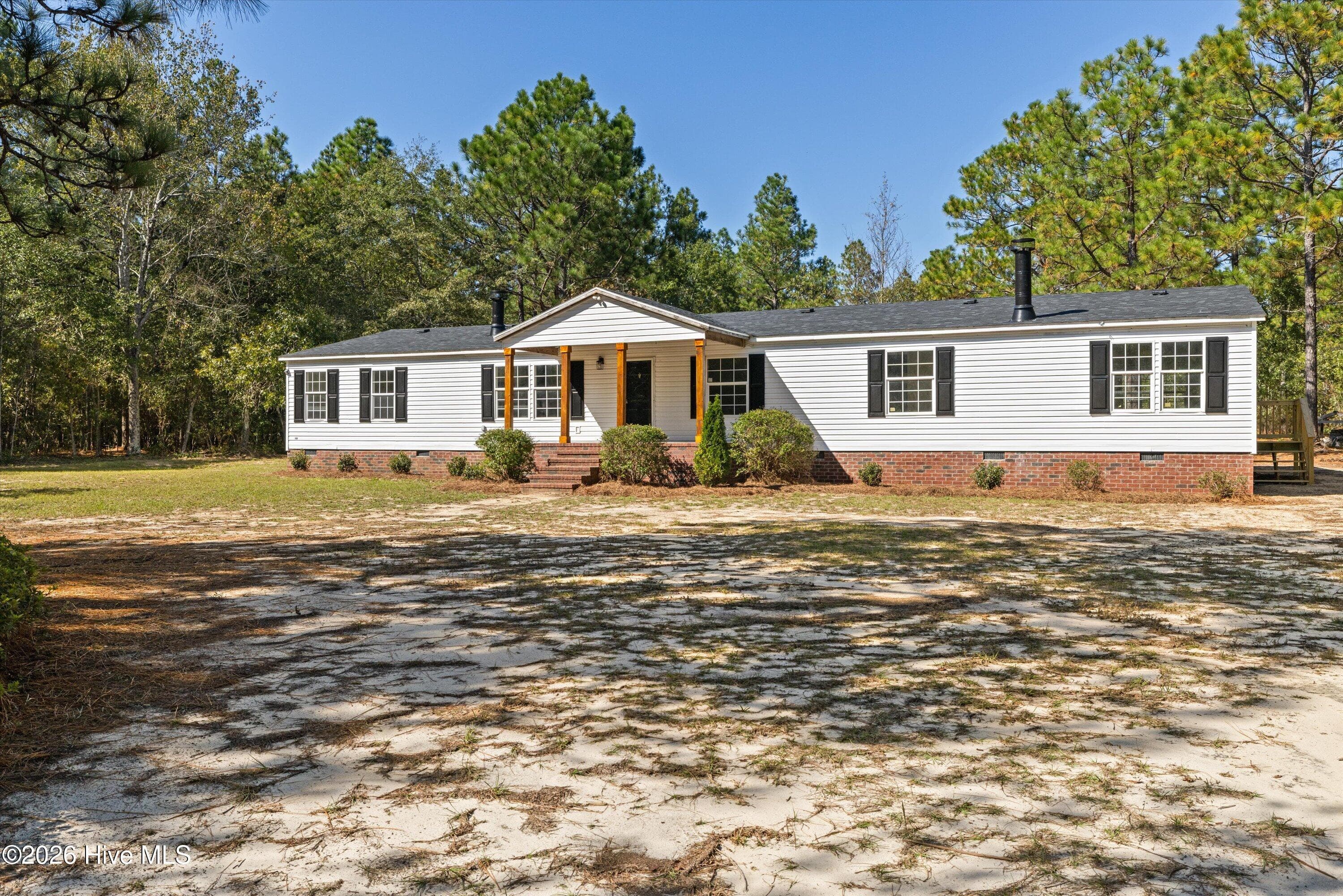 Manufactured Home at 34 Starling Court, Aiken, SC 29805, Aiken, photo 10 of 66
