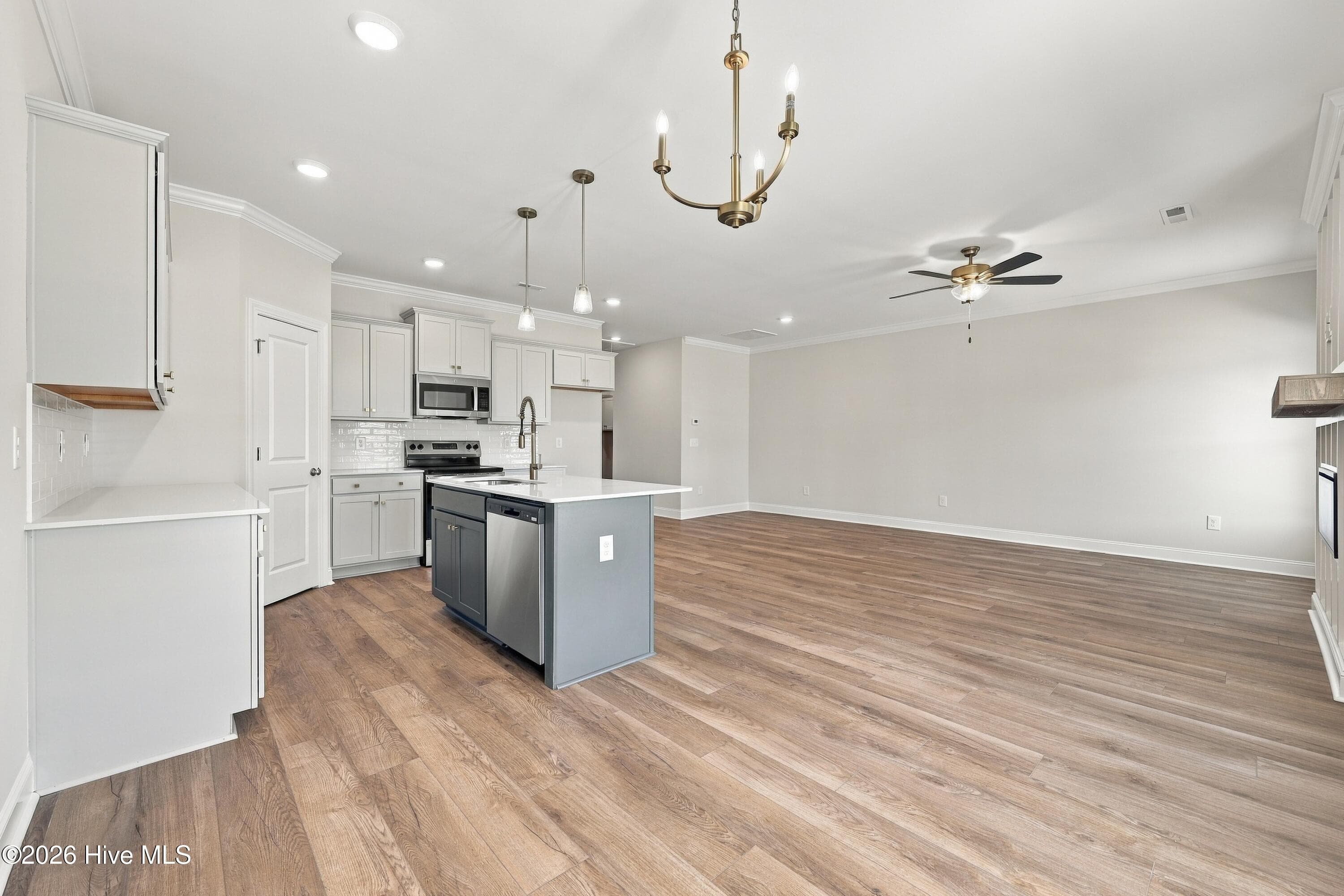 kitchen dining - 3229 Meadow Drive, Farmville, NC 27828