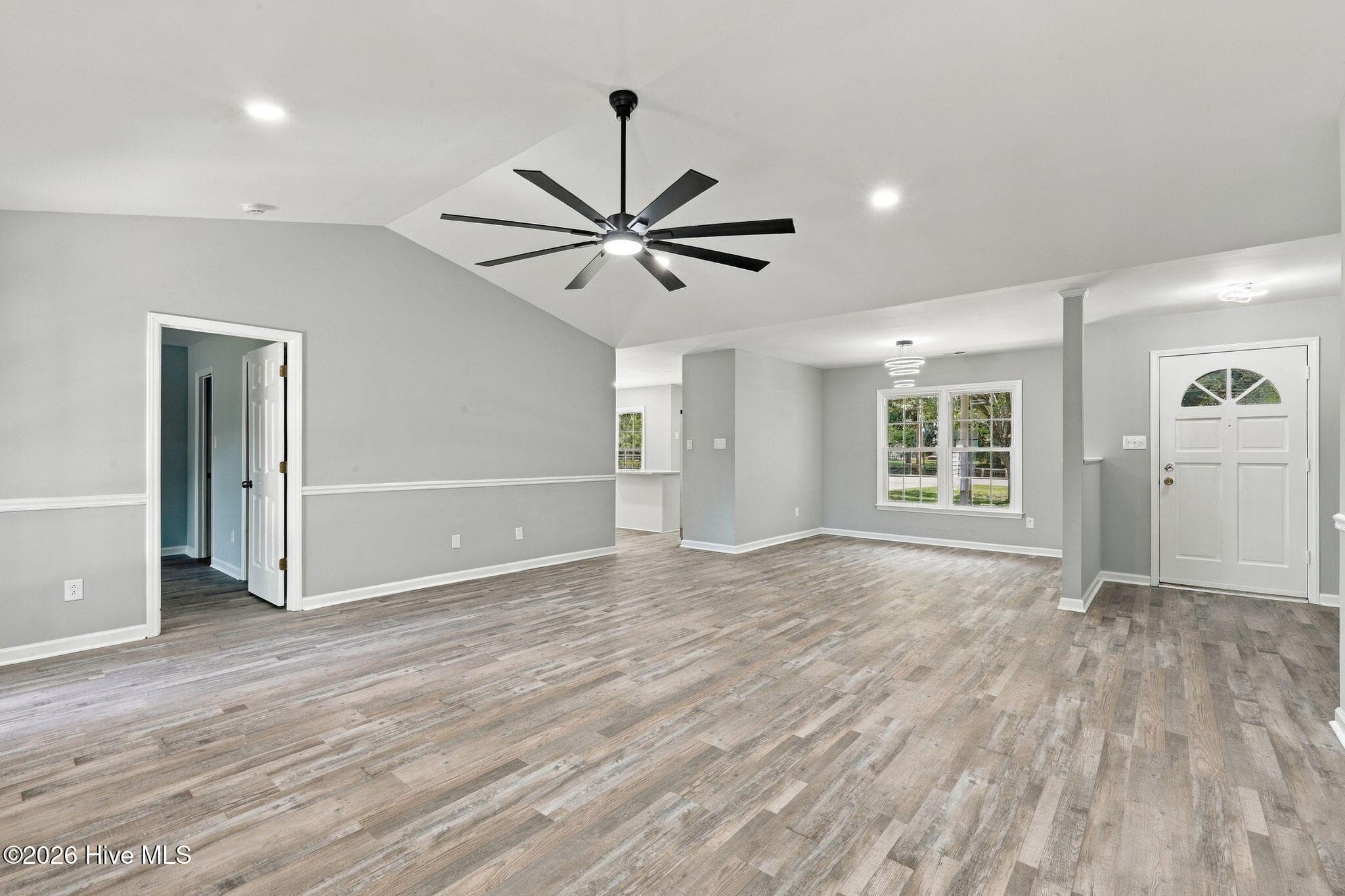 Single Family Residence at 4511 Rivershore Drive, New Bern, NC 28560, photo 3 of 52