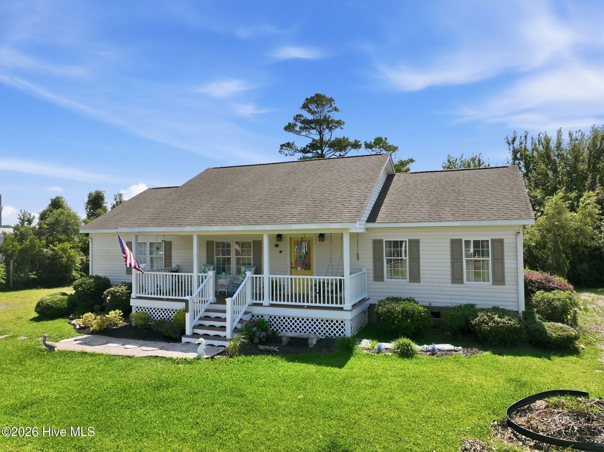 Manufactured Home at 202 Willis Drive, Harkers Island, NC 28531, Harkers Island