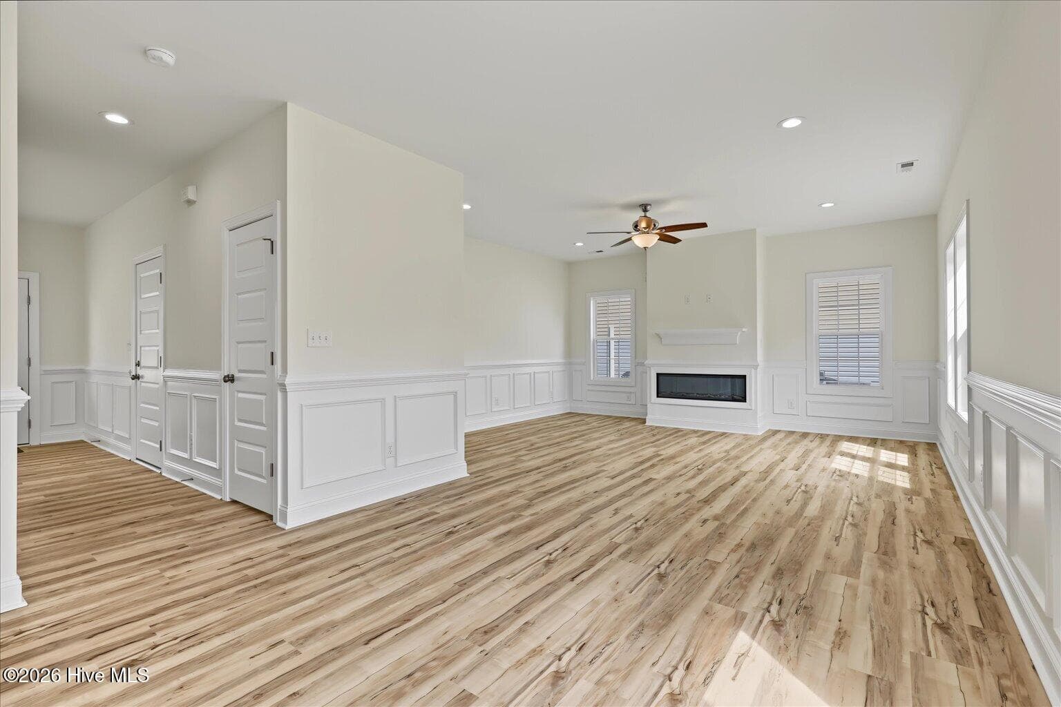 Single Family Residence at 467 Fowler Manning Road, Richlands, NC 28574, photo 18 of 49