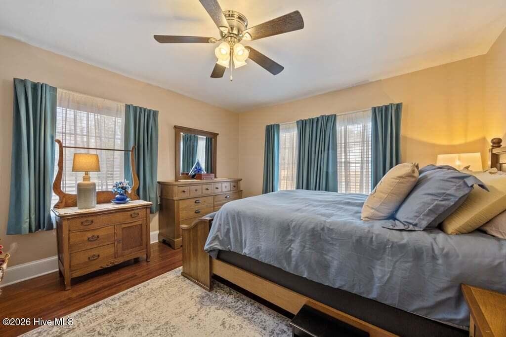 MASTER BEDROOM FIRST LEVEL - 1307 N Respess Street, Washington, NC 27889