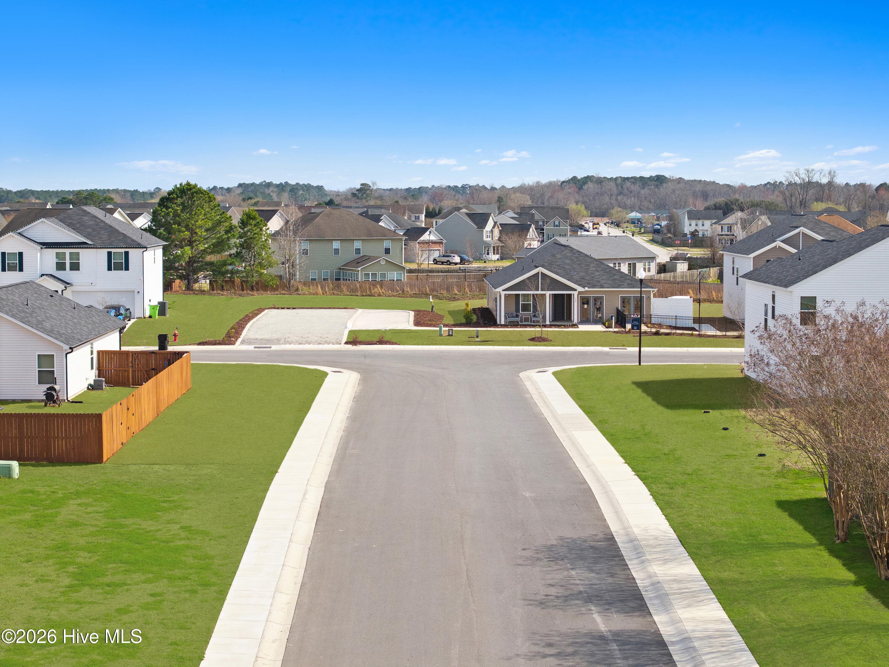 Aerial Shots - 141 N Squires Run Lane, Richlands, NC 28574