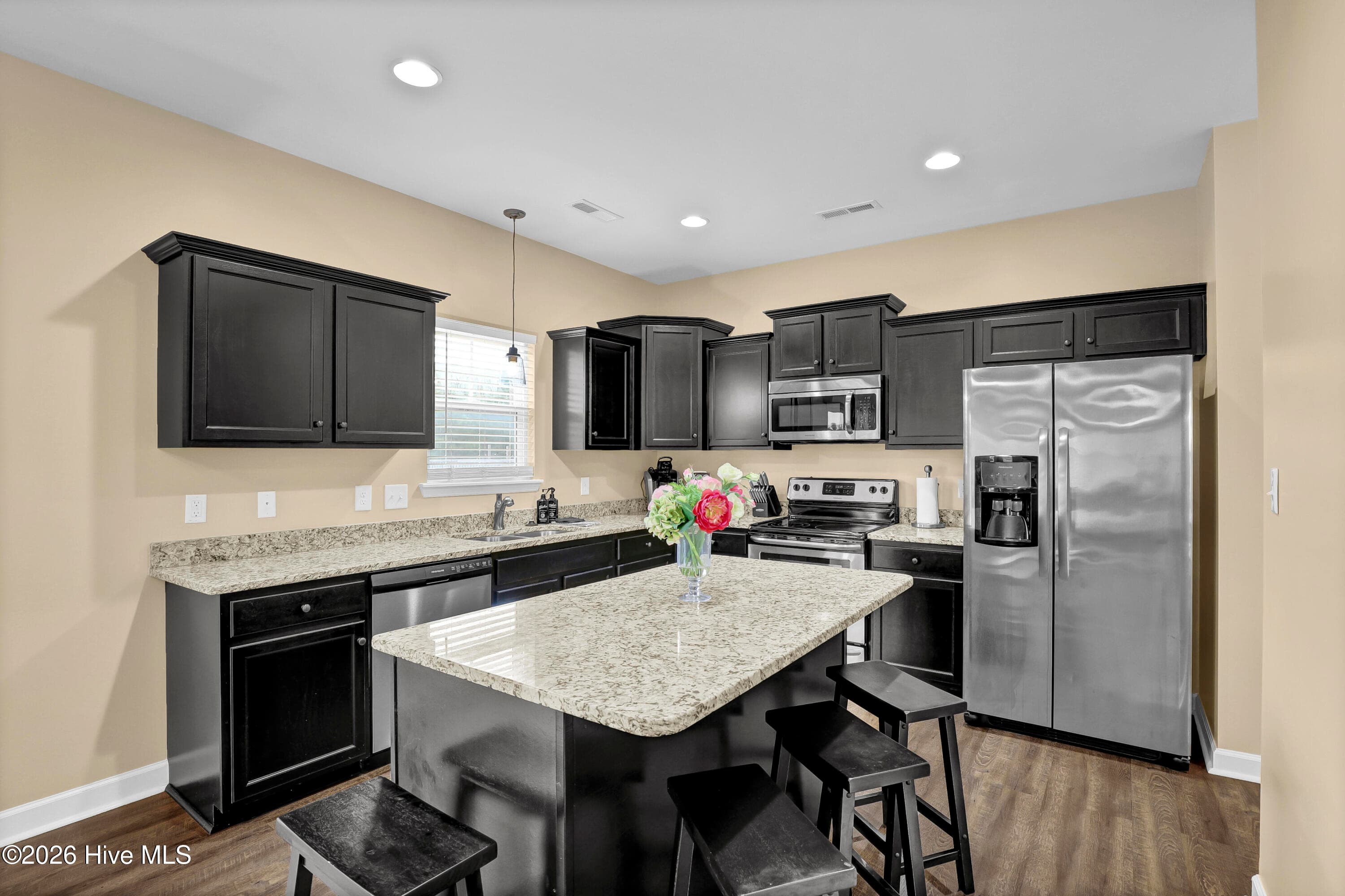 Single Family Residence at 156 Peytons Ridge Drive, Hubert, NC 28539, photo 14 of 35