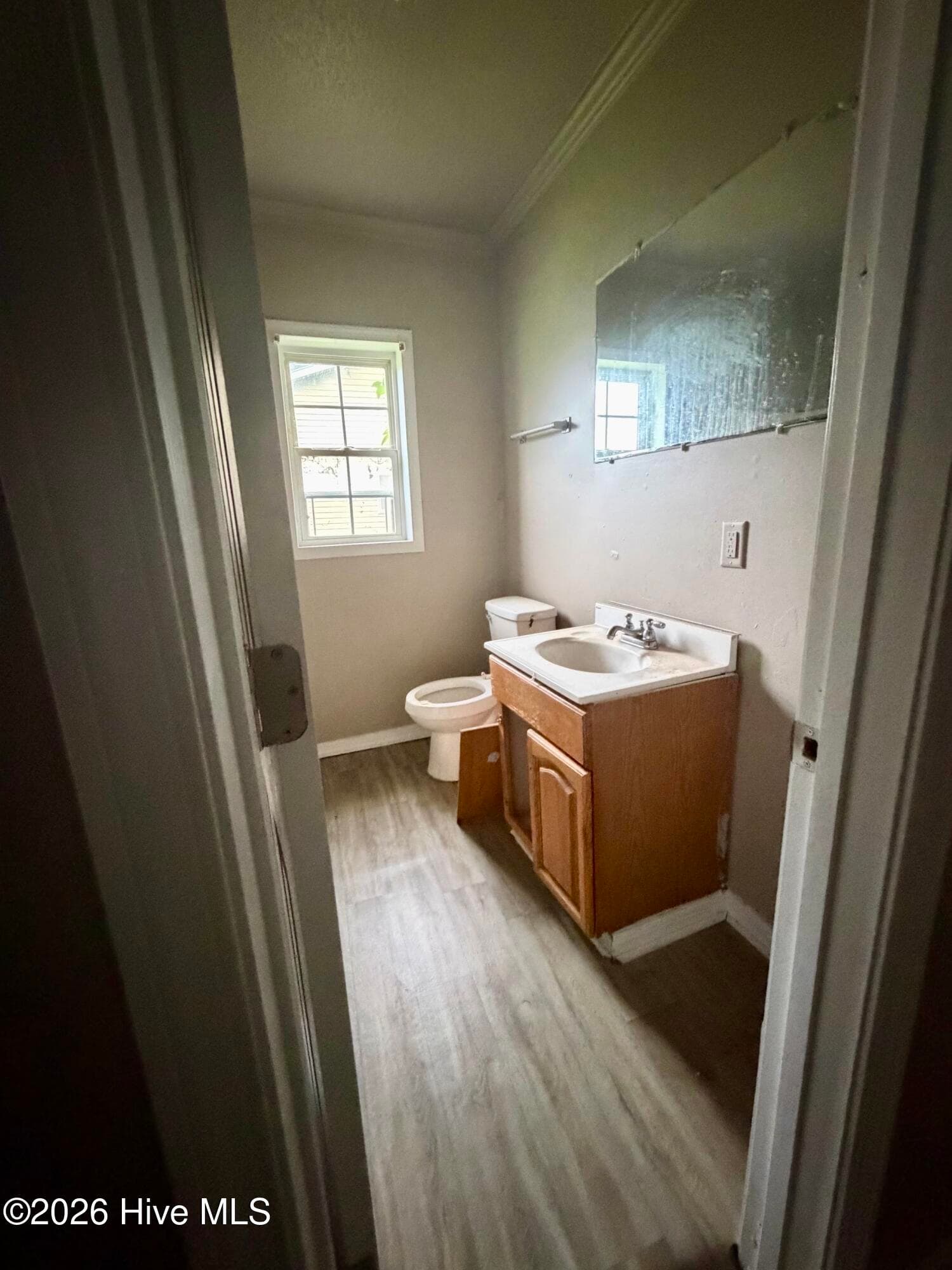 Single Family Residence at 207 E Peterson Street, Edenton, NC 27932, photo 7 of 10