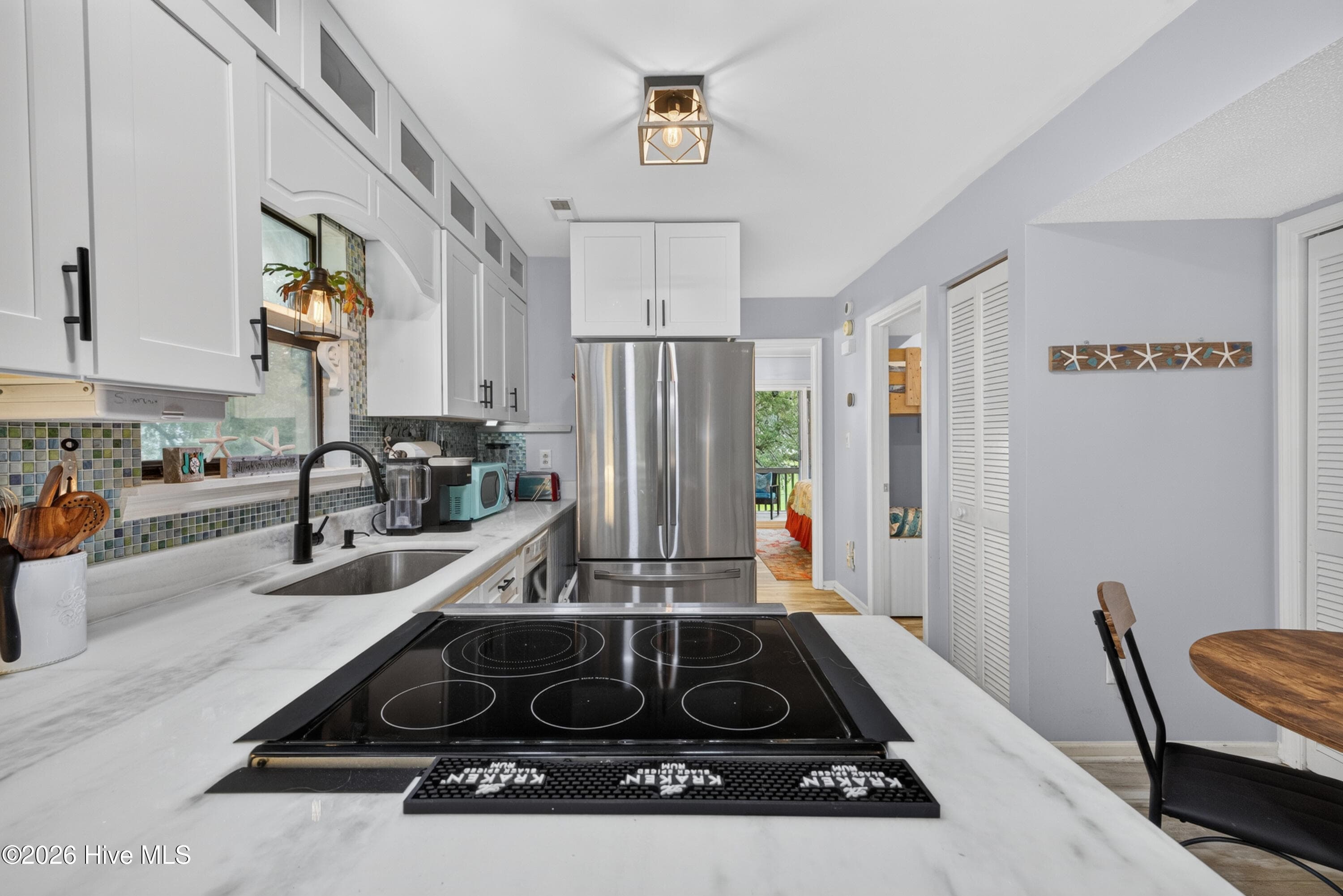 Slide in stove - 301 Bay Circle, North Topsail Beach, NC 28460