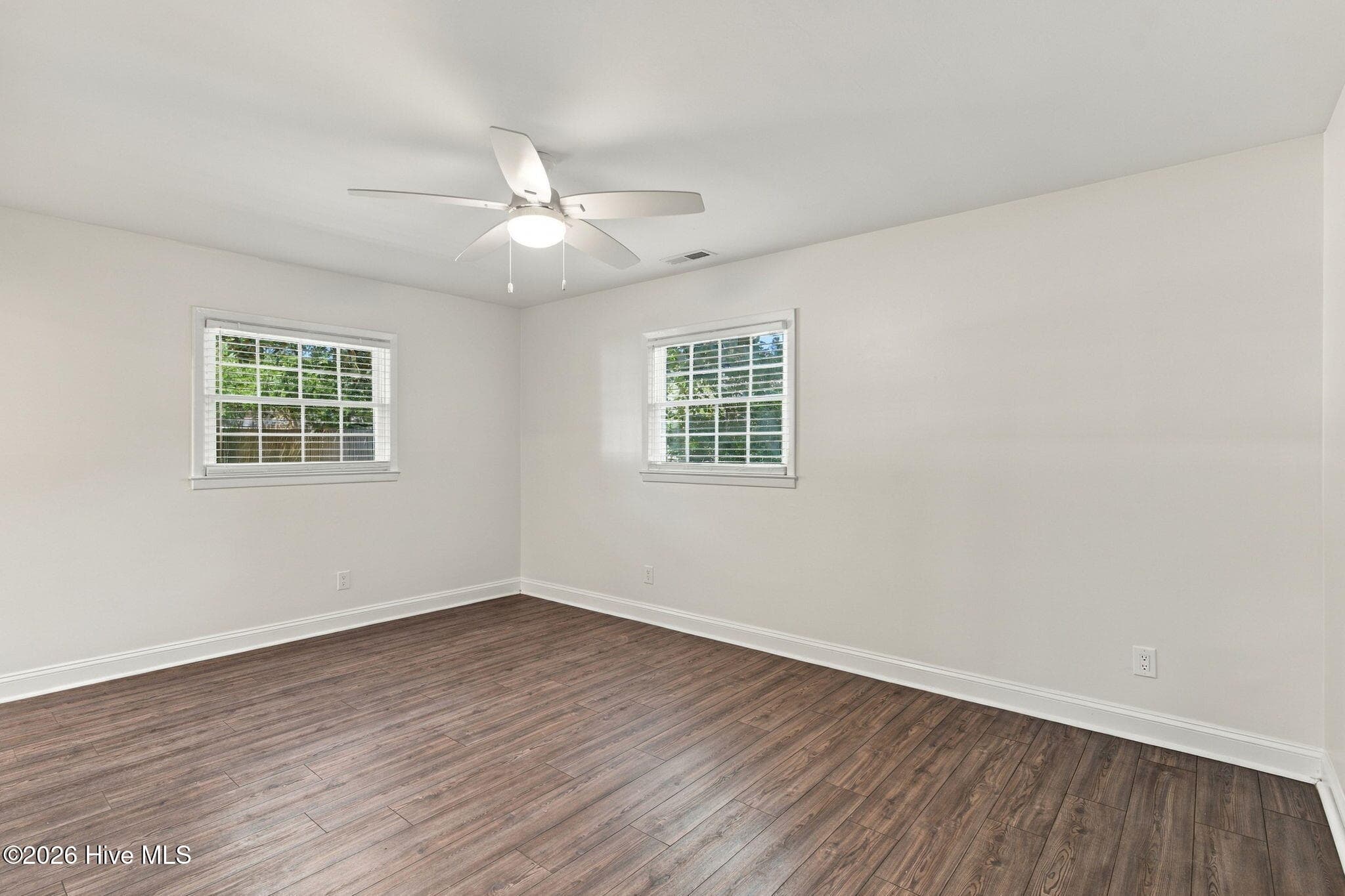 Single Family Residence at 5133 Clear Run Drive, Wilmington, NC 28403, photo 15 of 40