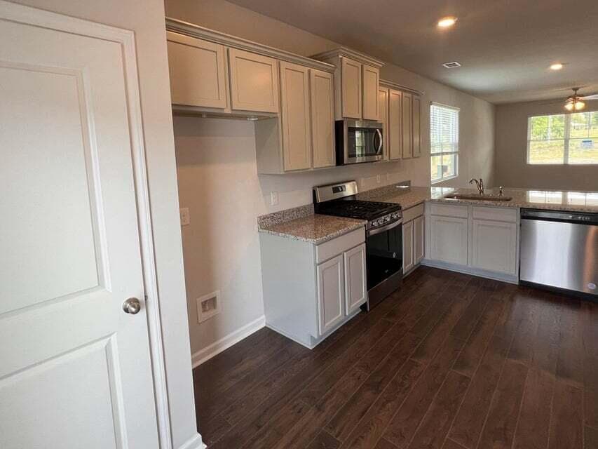 Duplex at 815 Feldspar Manor, Graniteville, SC 29829, photo 9 of 24