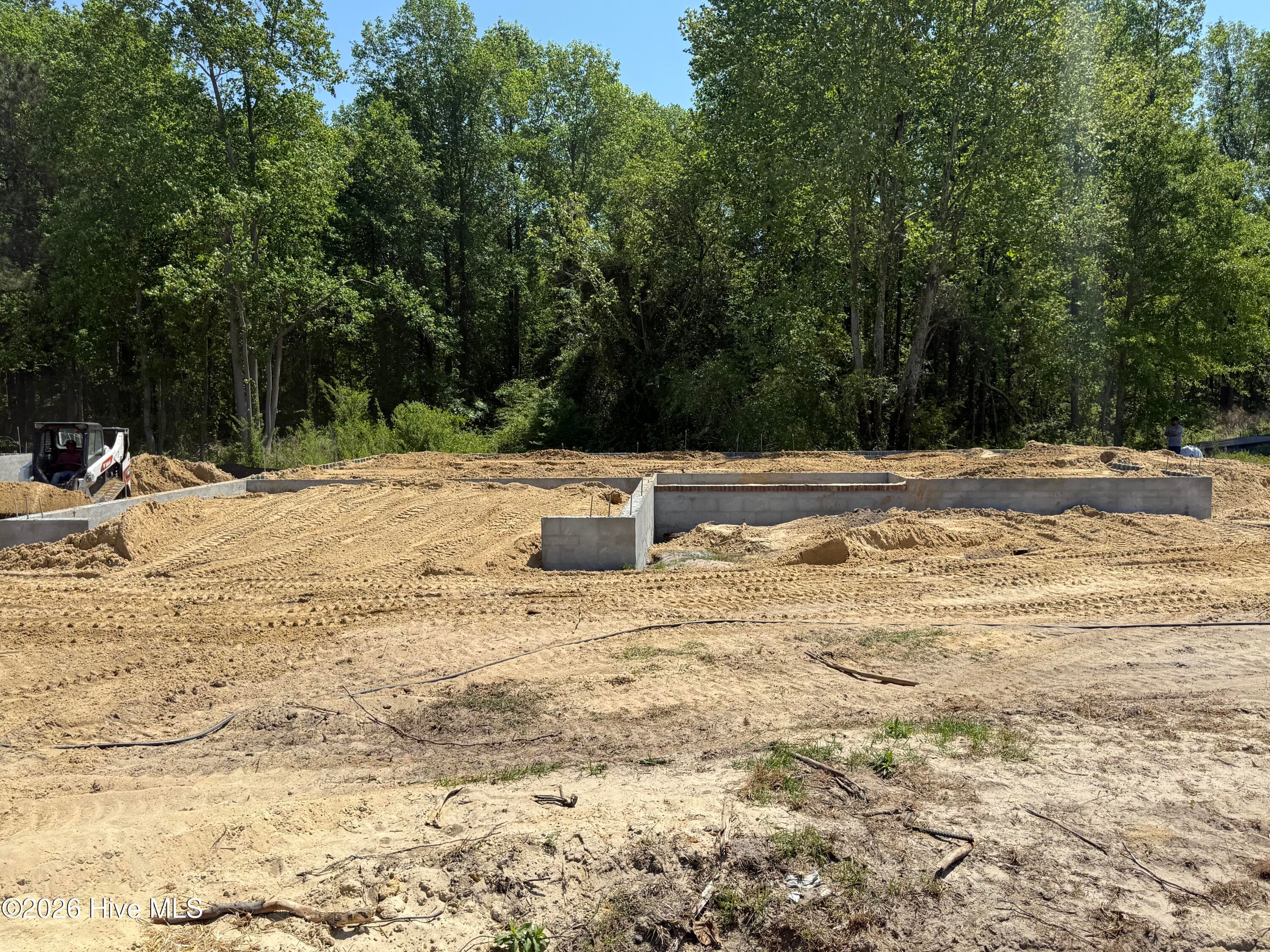 Single Family Residence at 507 Romney Drive, Beulaville, NC 28518, photo 6 of 23