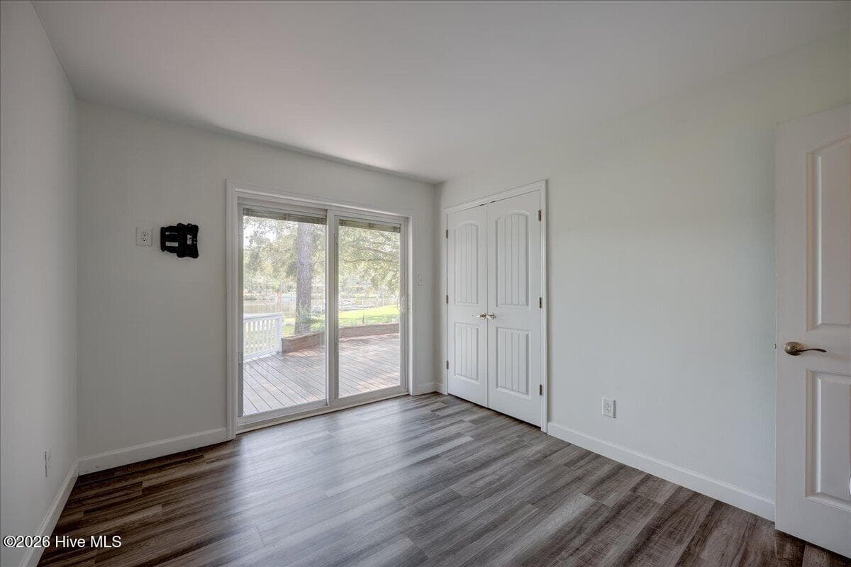 Single Family Residence at 5724 Gondolier Drive, New Bern, NC 28560, New Bern, photo 40 of 59