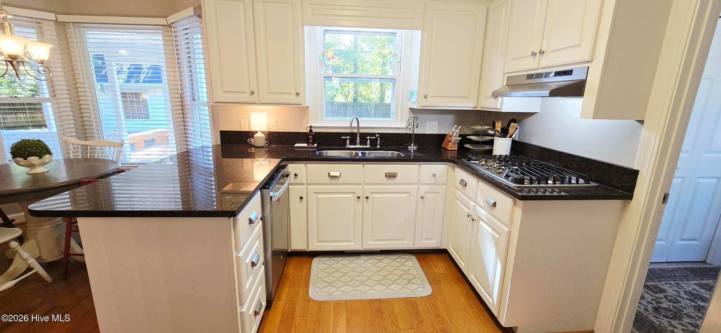 Single Family Residence at 531 Crestline Boulevard, Greenville, NC 27834, photo 21 of 53