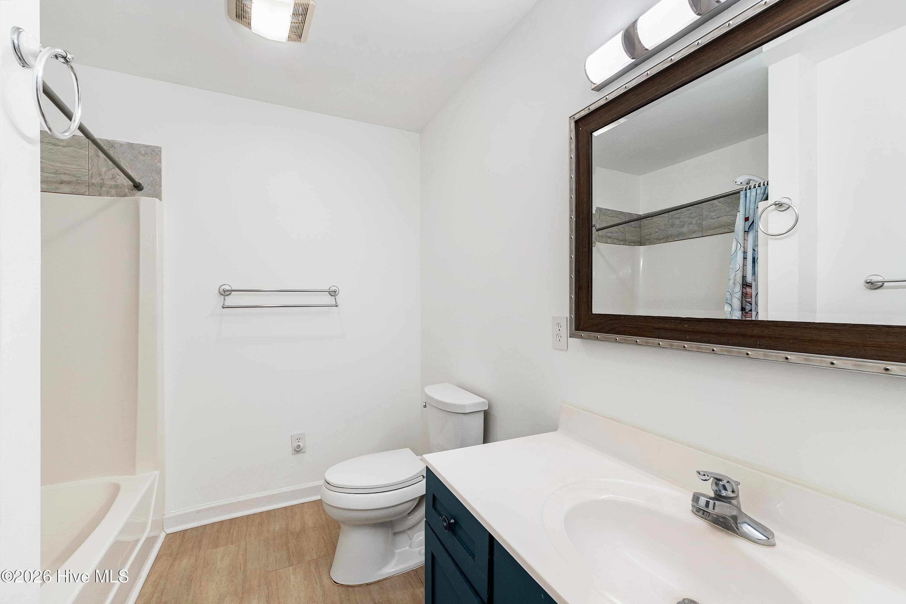 Single Family Residence at 102 Sandpiper Lane, Indian Beach, NC 28512, photo 23 of 64