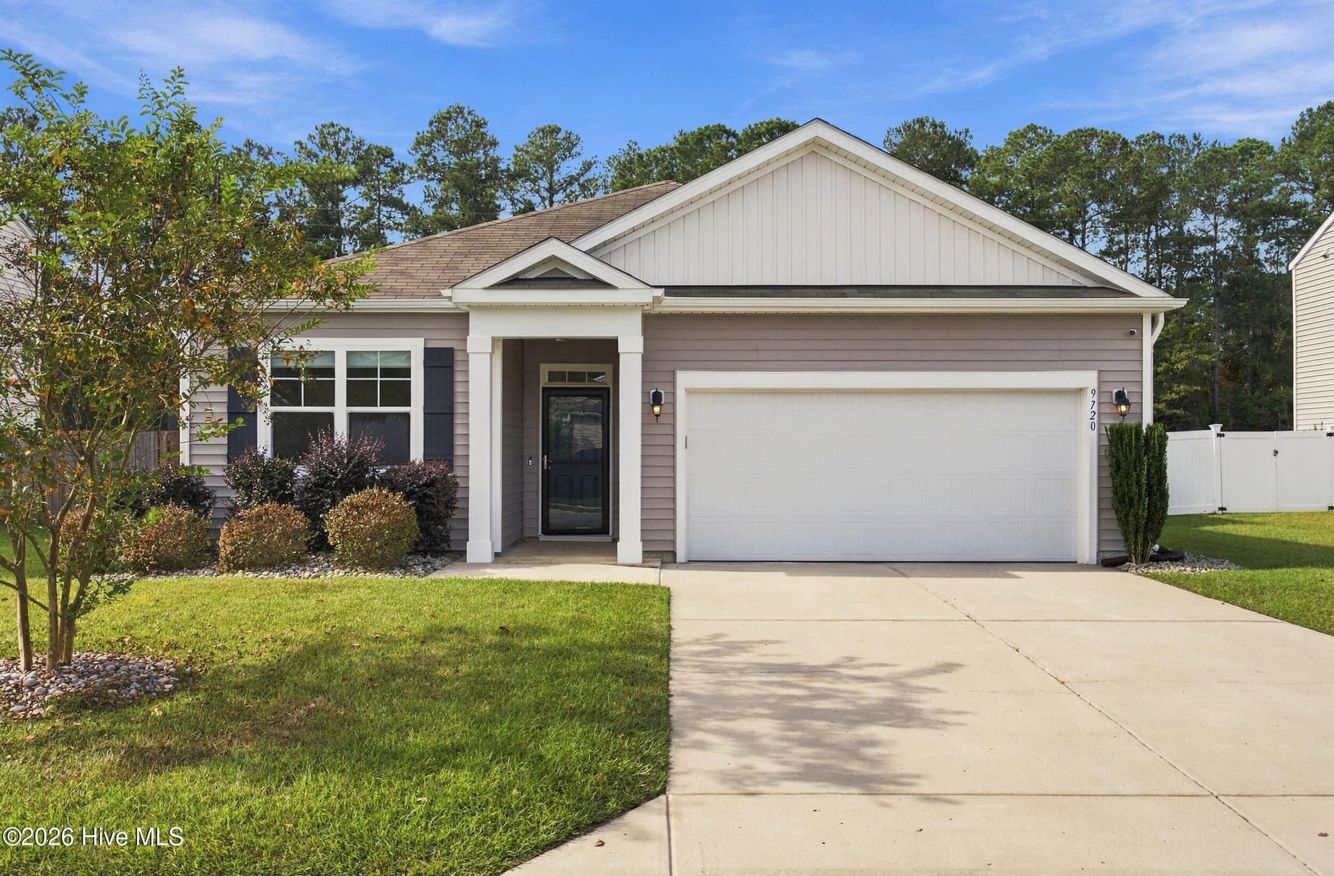9720 Woodriff Circle NE, Leland, NC 28451