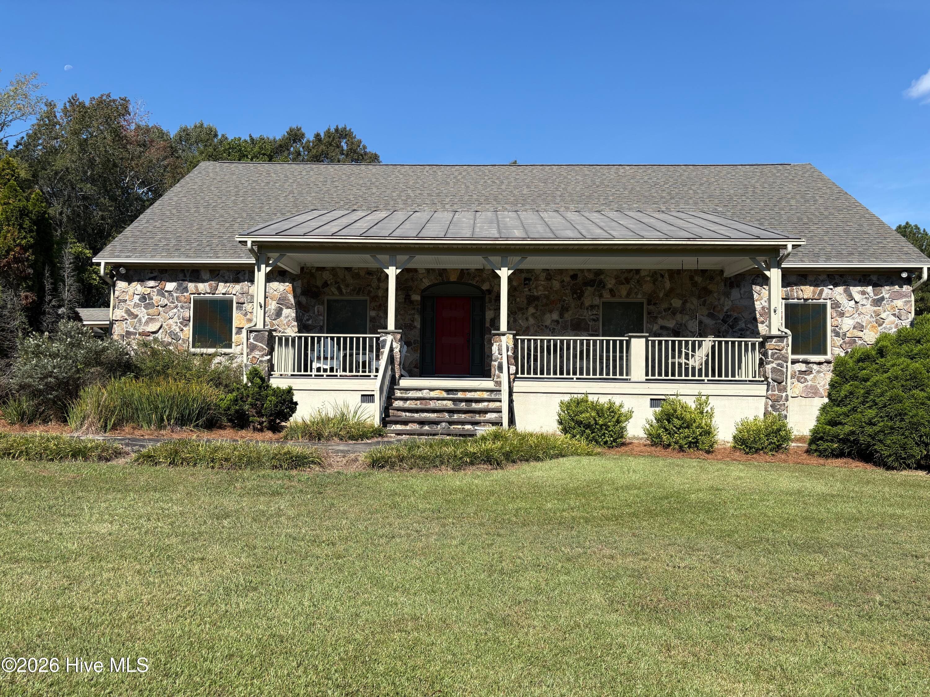Single Family Residence at 550 Liverman Mill Road, Ahoskie, NC 27910, Ahoskie, photo 4 of 41