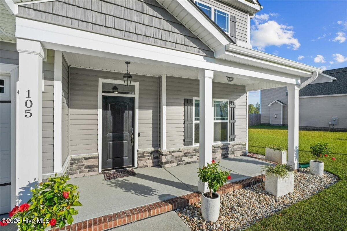 Single Family Residence at 105 Weeping Willow Drive, La Grange, NC 28551, photo 5 of 54