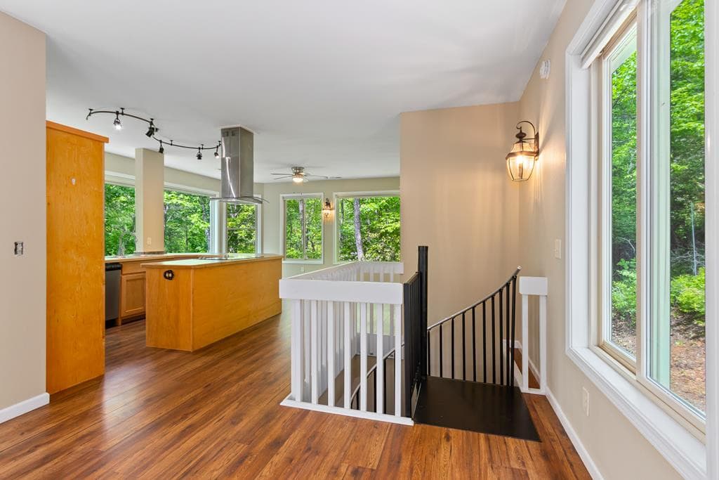 Single Family Residence at 285 Peachtree Mtn Est Road, Murphy, NC 28906, photo 38 of 82