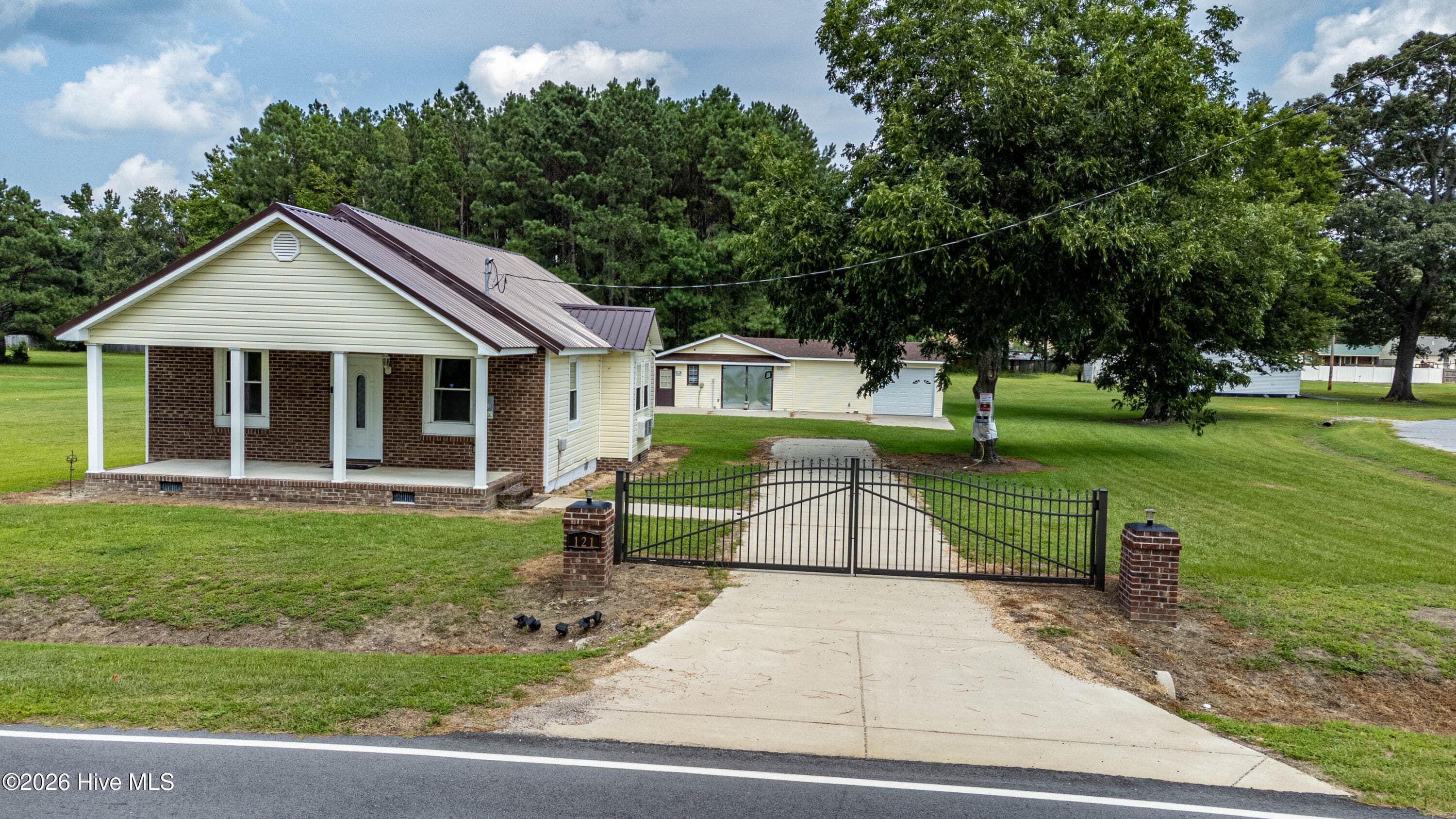 Single Family Residence at 121 Storey Road # A, Murfreesboro, NC 27855, photo 25 of 49