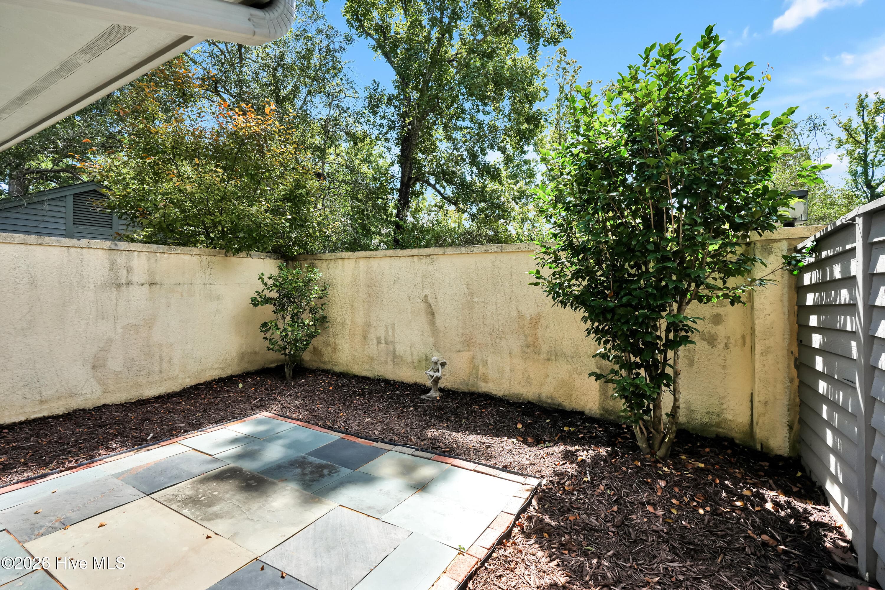 Townhouse at 1433 Villa Place E, Wilmington, NC 28409, photo 43 of 53