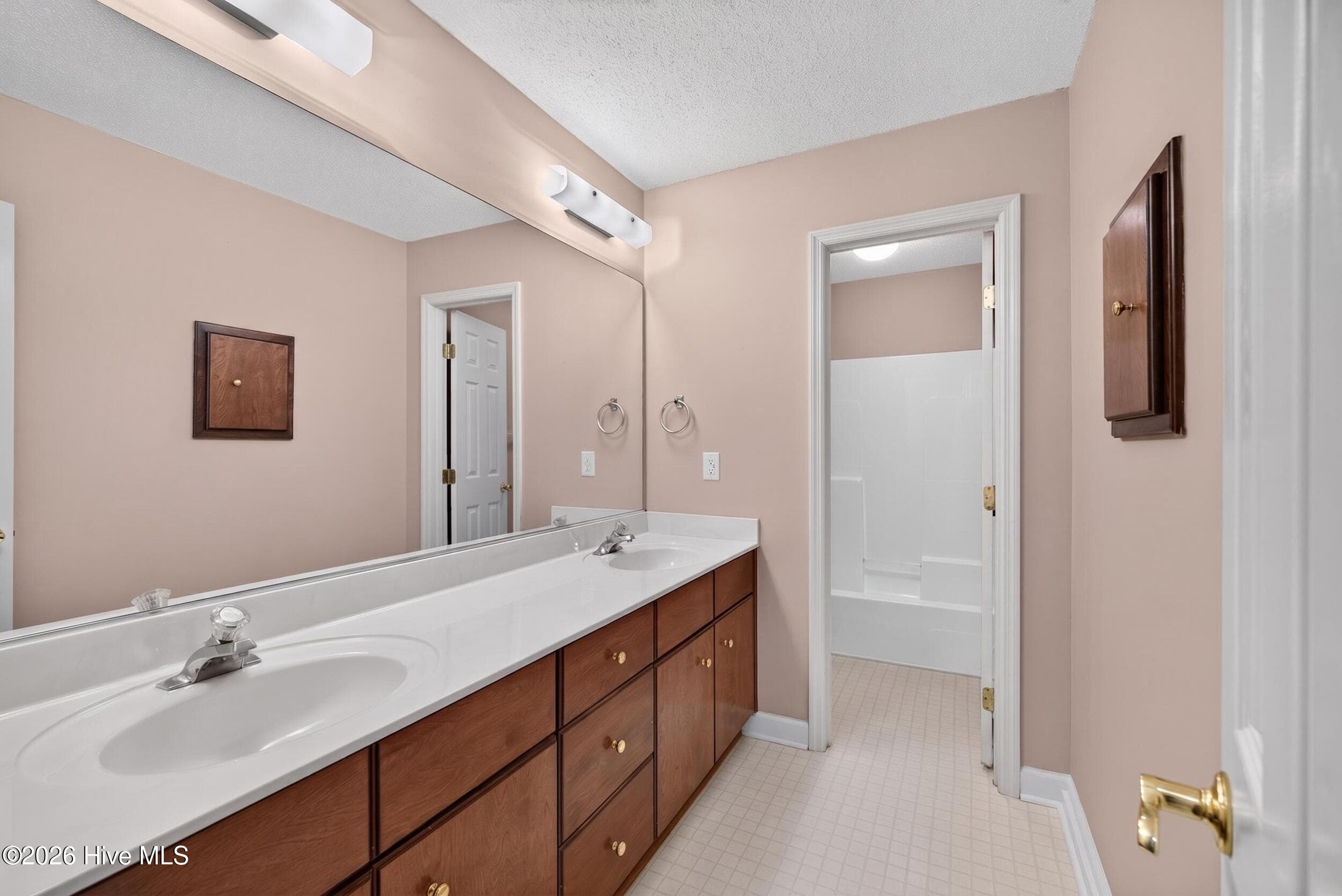 Single Family Residence at 259 Ashbrook Drive, Martinez, GA 30907, photo 5 of 7