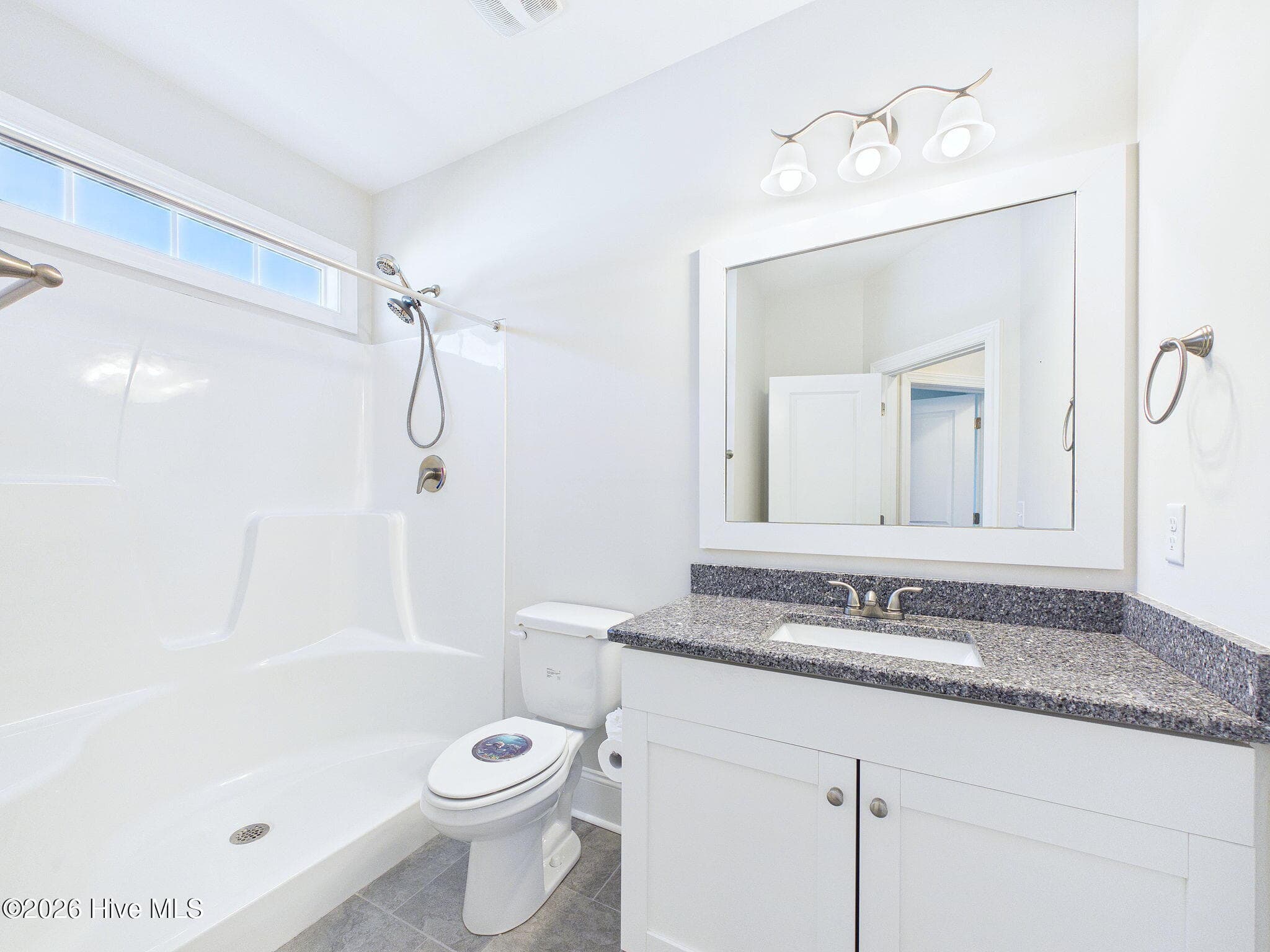 Single Family Residence at 2436 Lakeside Circle, Wilmington, NC 28401, photo 33 of 56