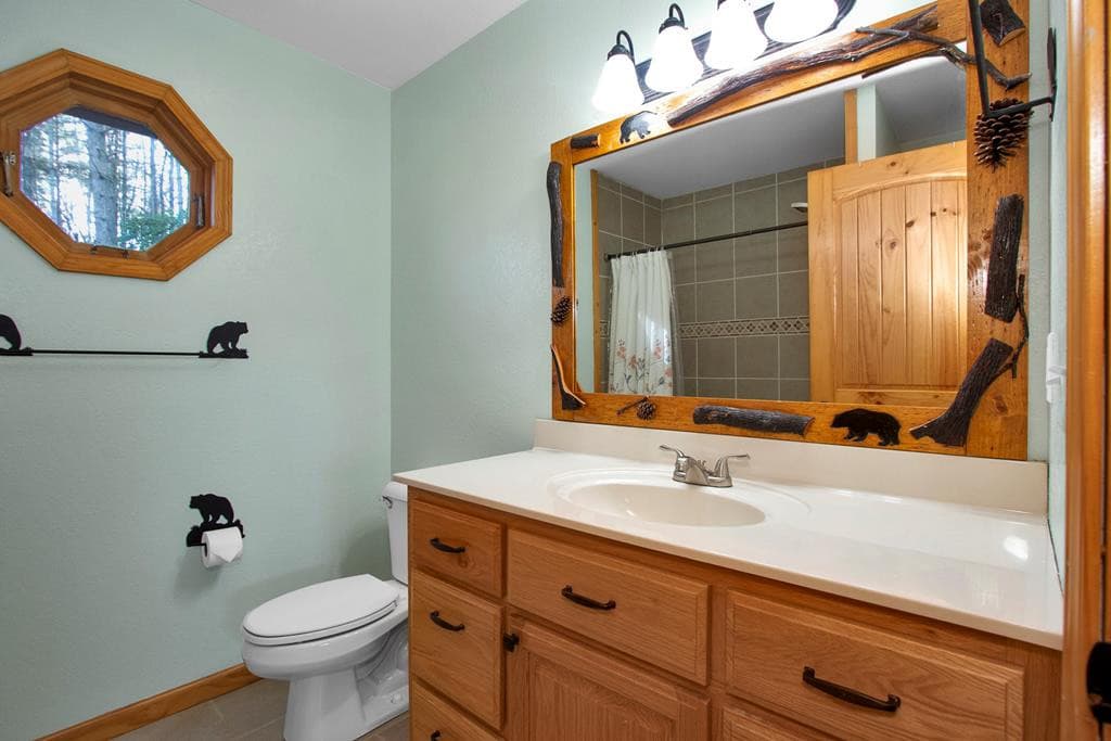 Single Family Residence at 815 Smokey Hollow Drive, Murphy, NC 28906, photo 23 of 50