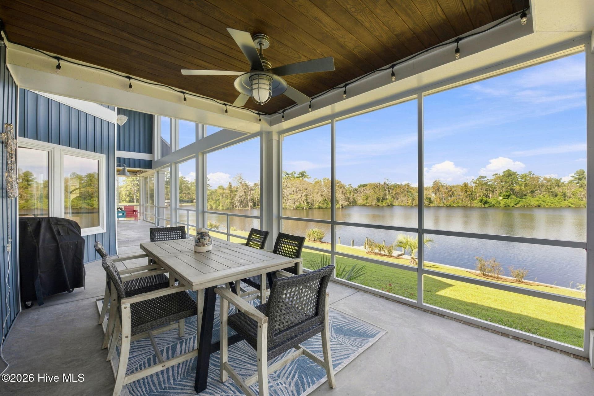 Single Family Residence at 248 Highwood Lane, New Bern, NC 28562, photo 9 of 78