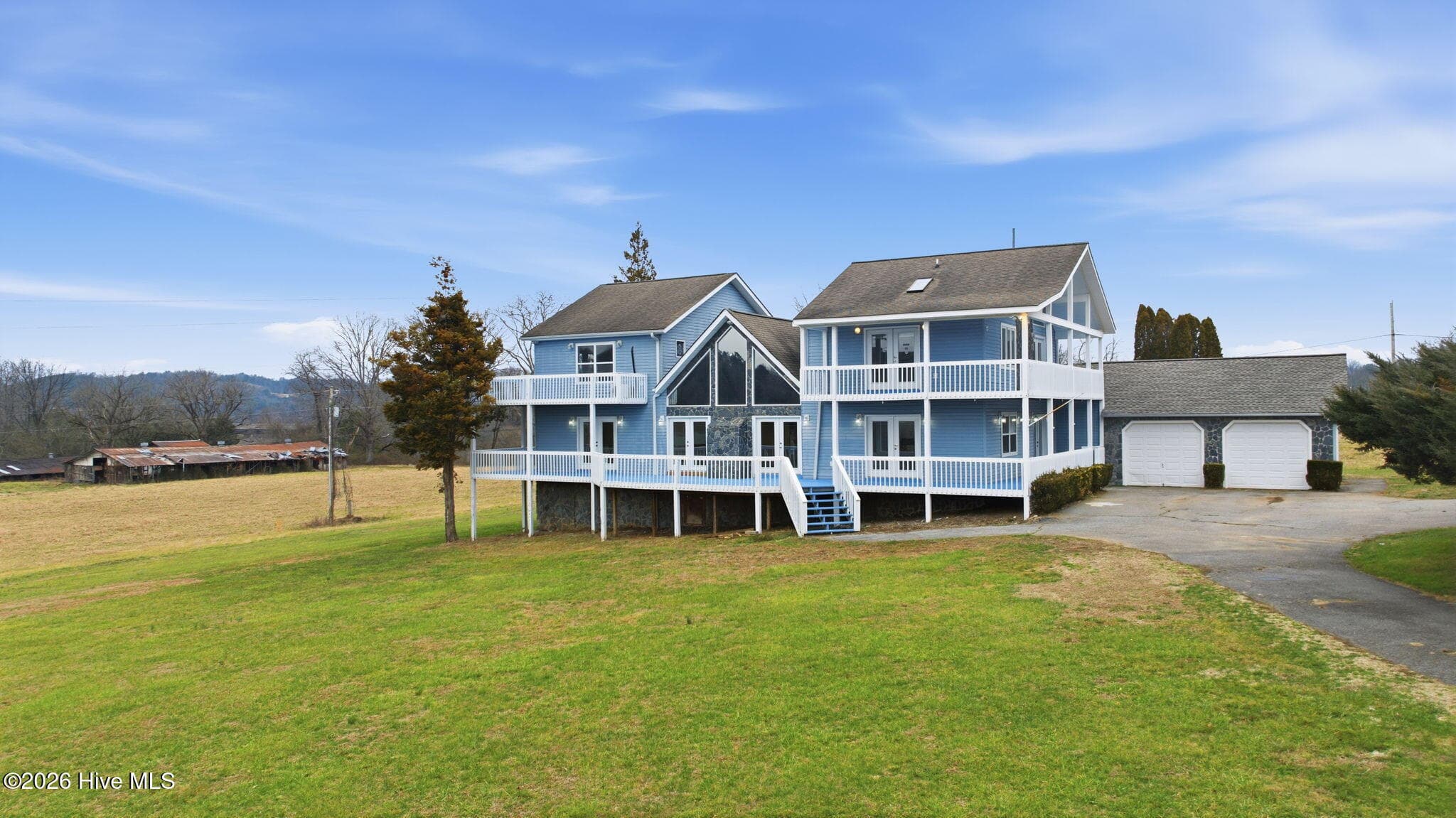 286 Mccombs Road, Murphy, NC 28906