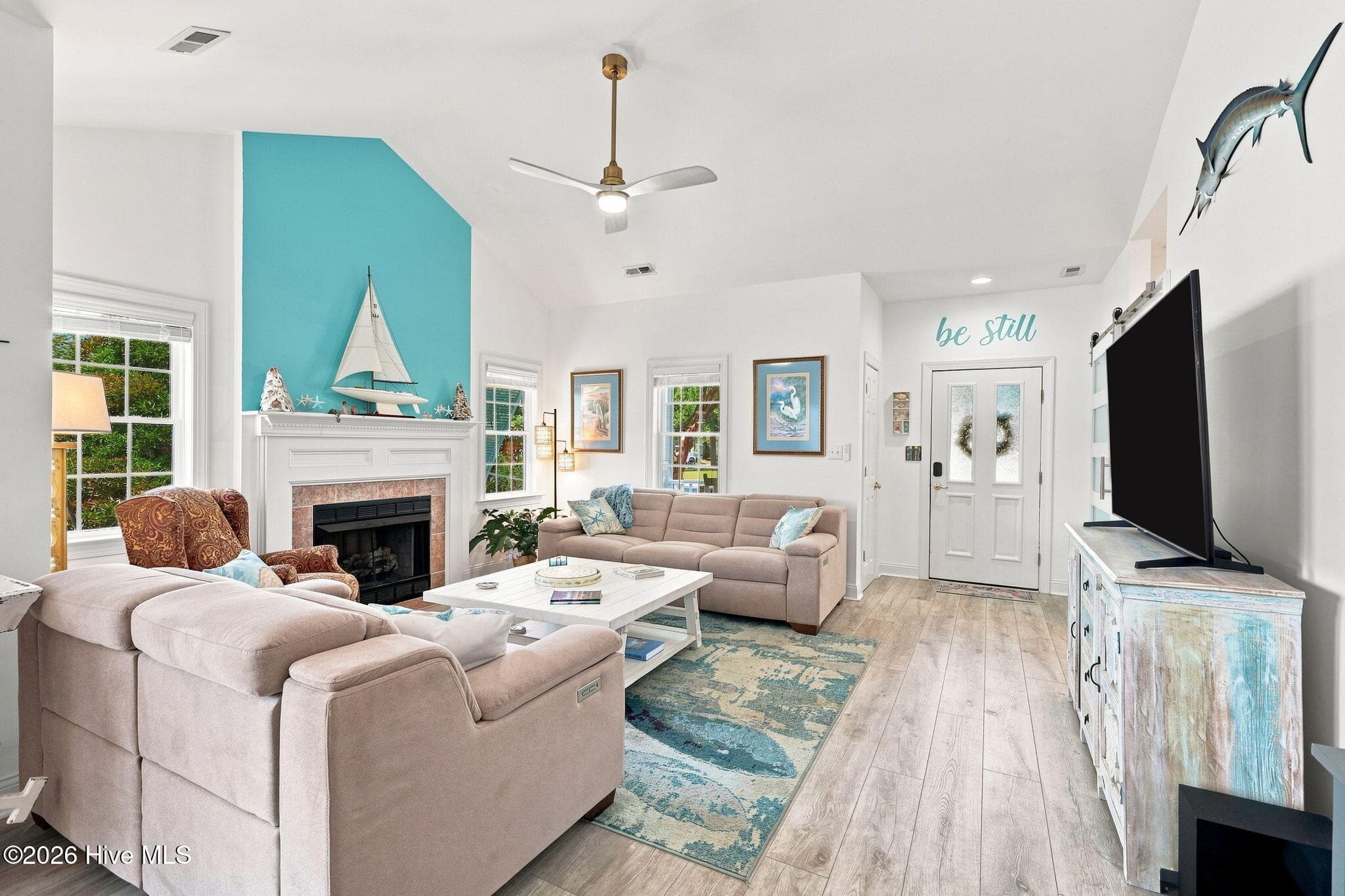 Single Family Residence at 200 Macgregor Drive, Beaufort, NC 28516, photo 10 of 58