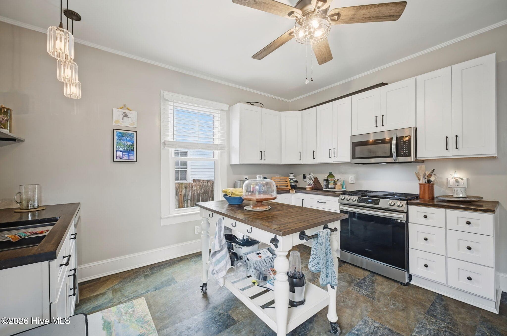 kitchen - 409 Cedar Street, Elizabeth City, NC 27909