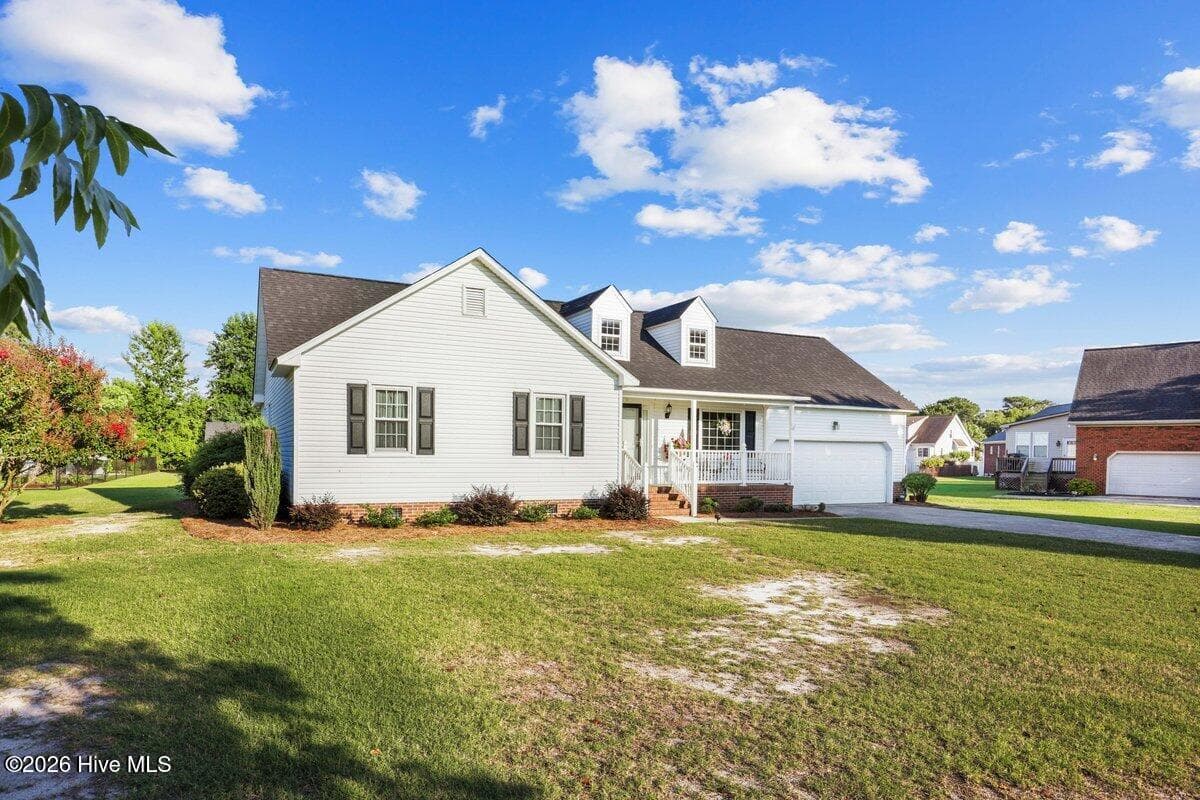 Single Family Residence at 114 Trappers Run Drive, Goldsboro, NC 27530, photo 5 of 53