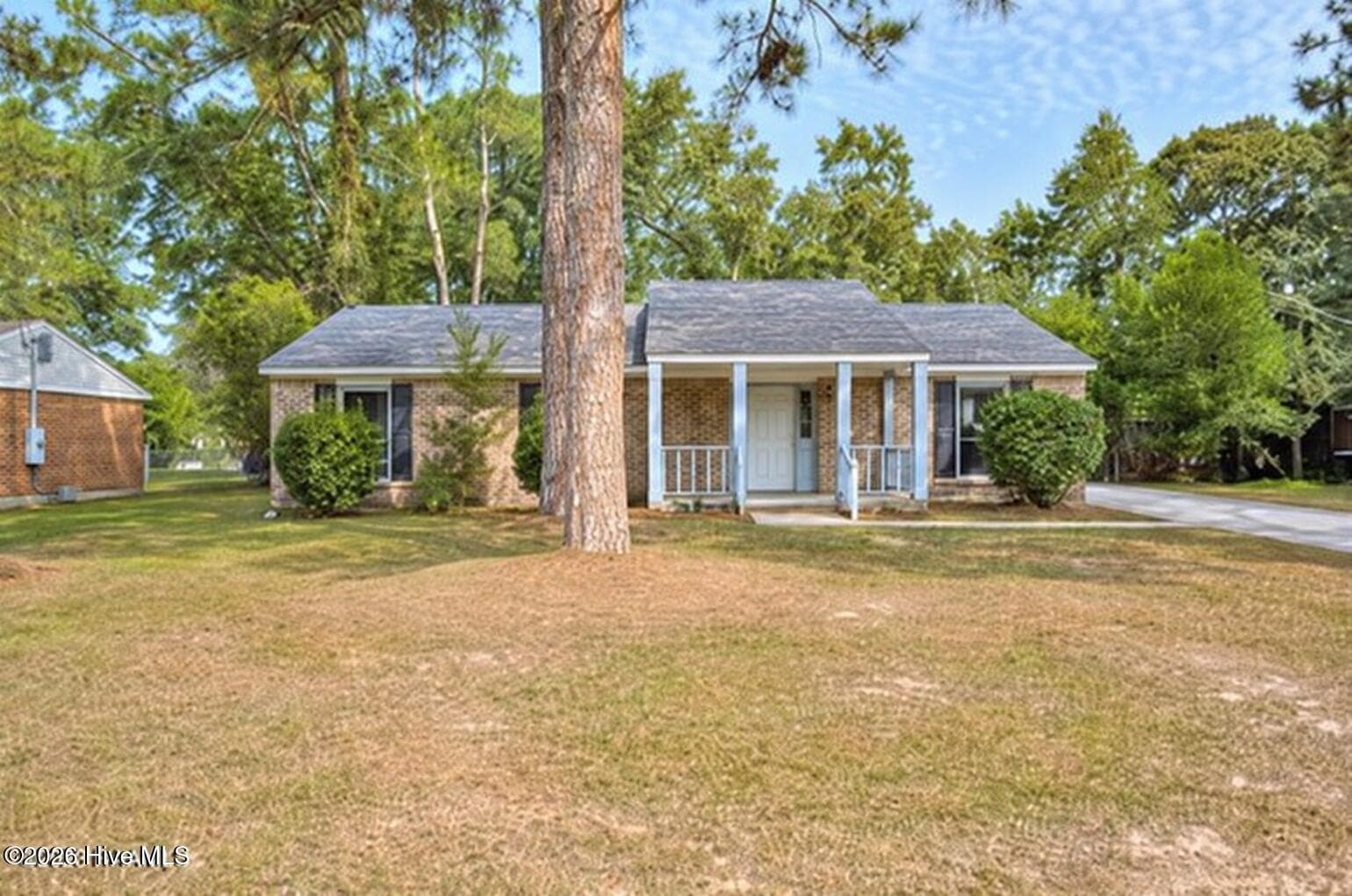Single Family Residence at 3811 Beacon Drive, Augusta, GA 30906, photo 2 of 23