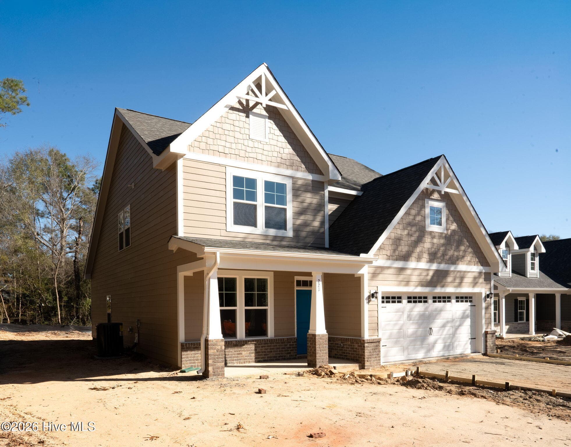 TELLURIDE LOT 04 - 'Berton' - 221 Telluride Court, Aberdeen, NC 28315