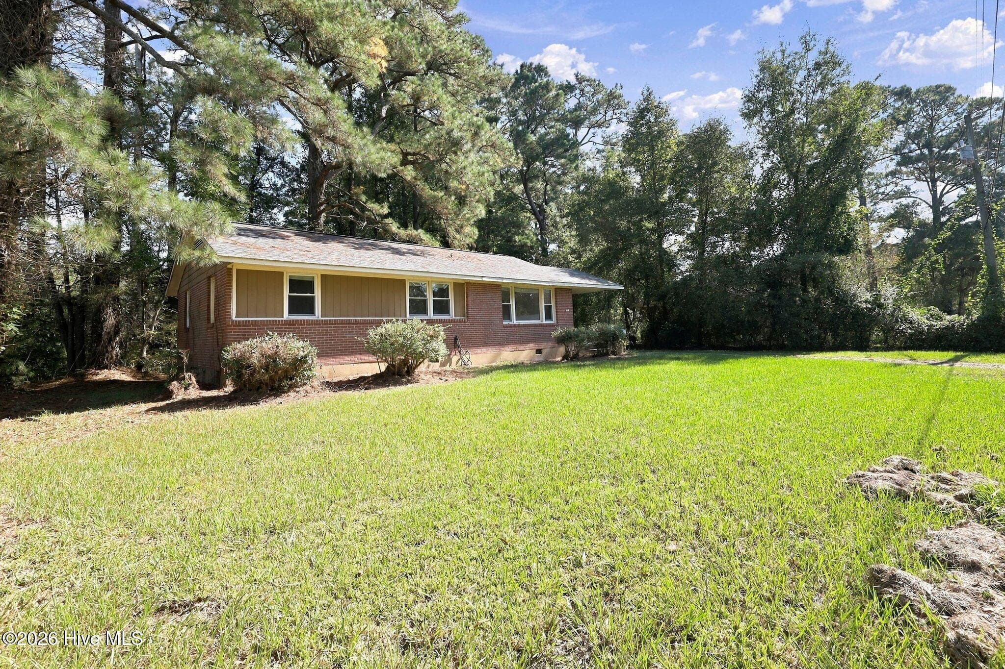 Single Family Residence at 125 Kitt Drive, Jacksonville, NC 28540, Jacksonville, photo 8 of 39