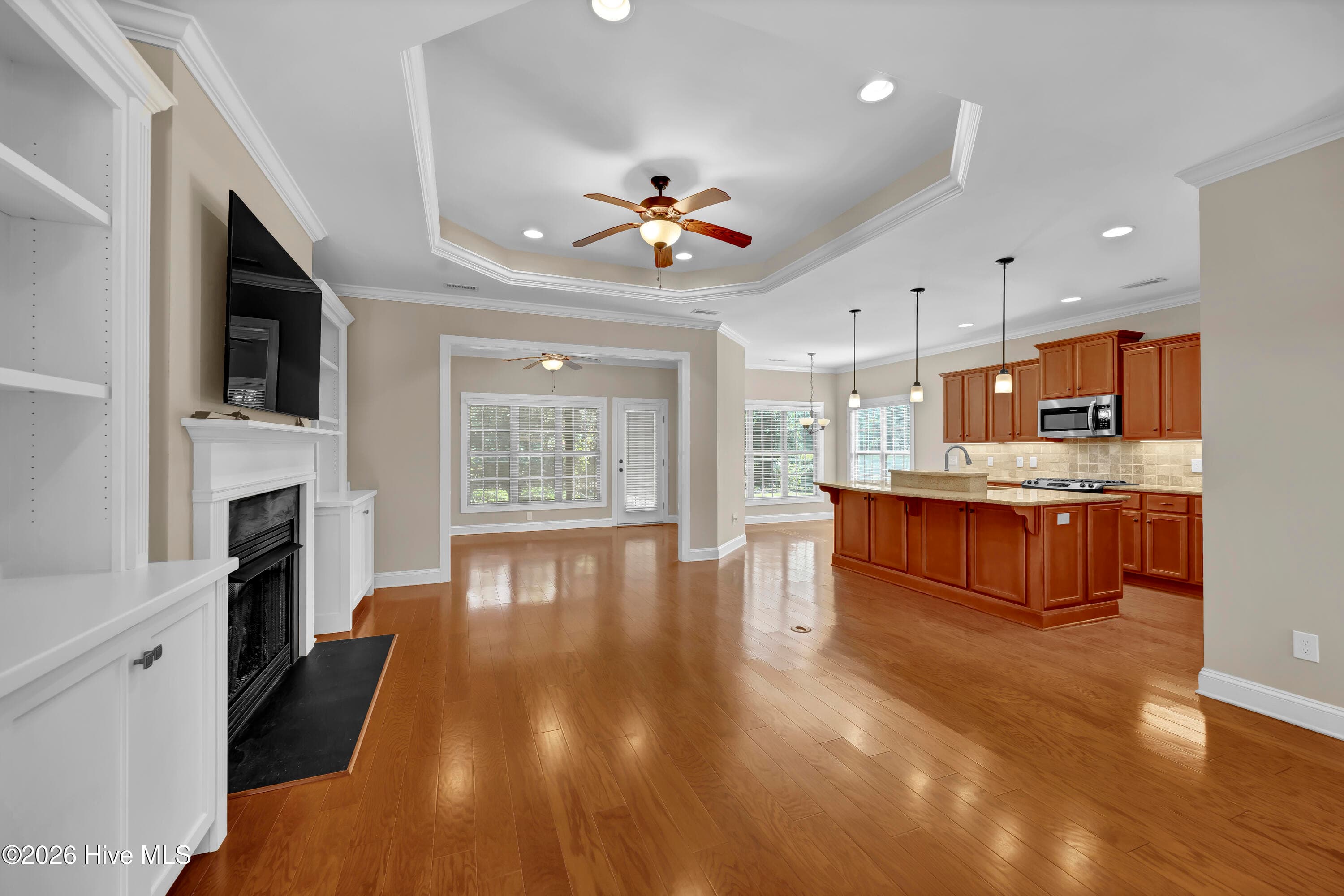 Single Family Residence at 1245 Lillibridge Drive, Leland, NC 28451, photo 10 of 33