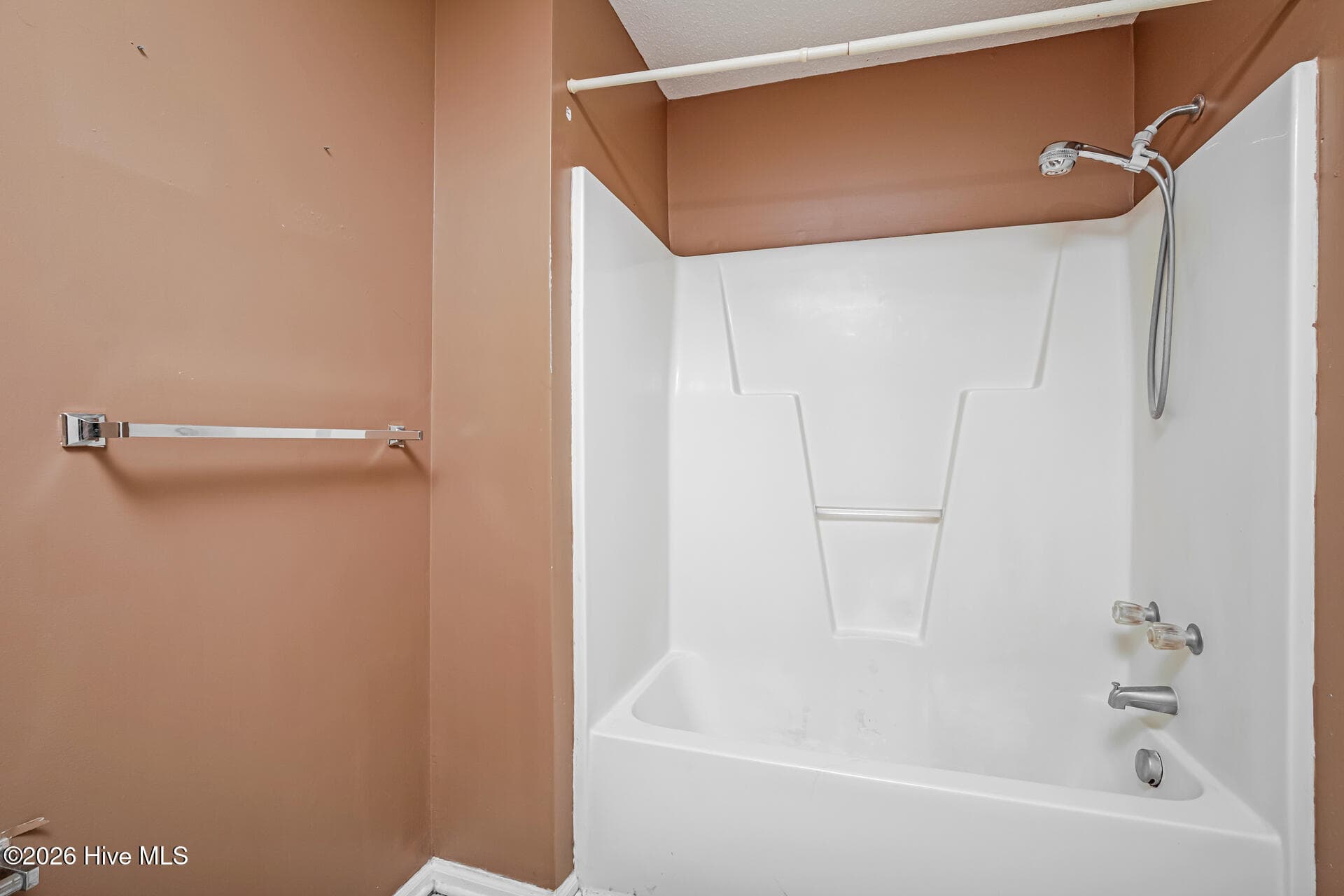 Single Family Residence at 100 Payne Court, Rocky Mount, NC 27801, photo 13 of 20