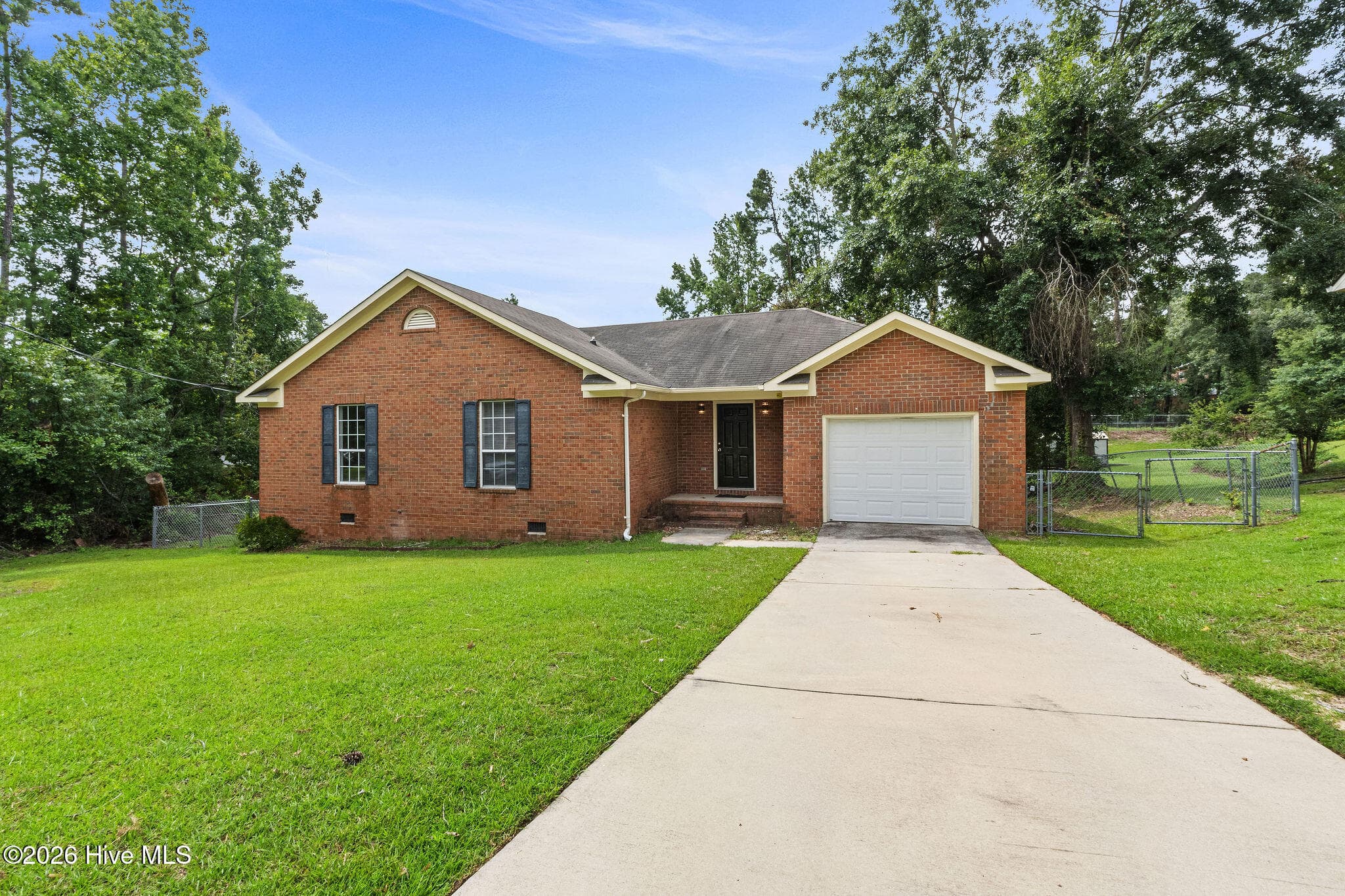 Single Family Residence at 3009 Mabus Drive, Augusta, GA 30909, photo 2 of 33