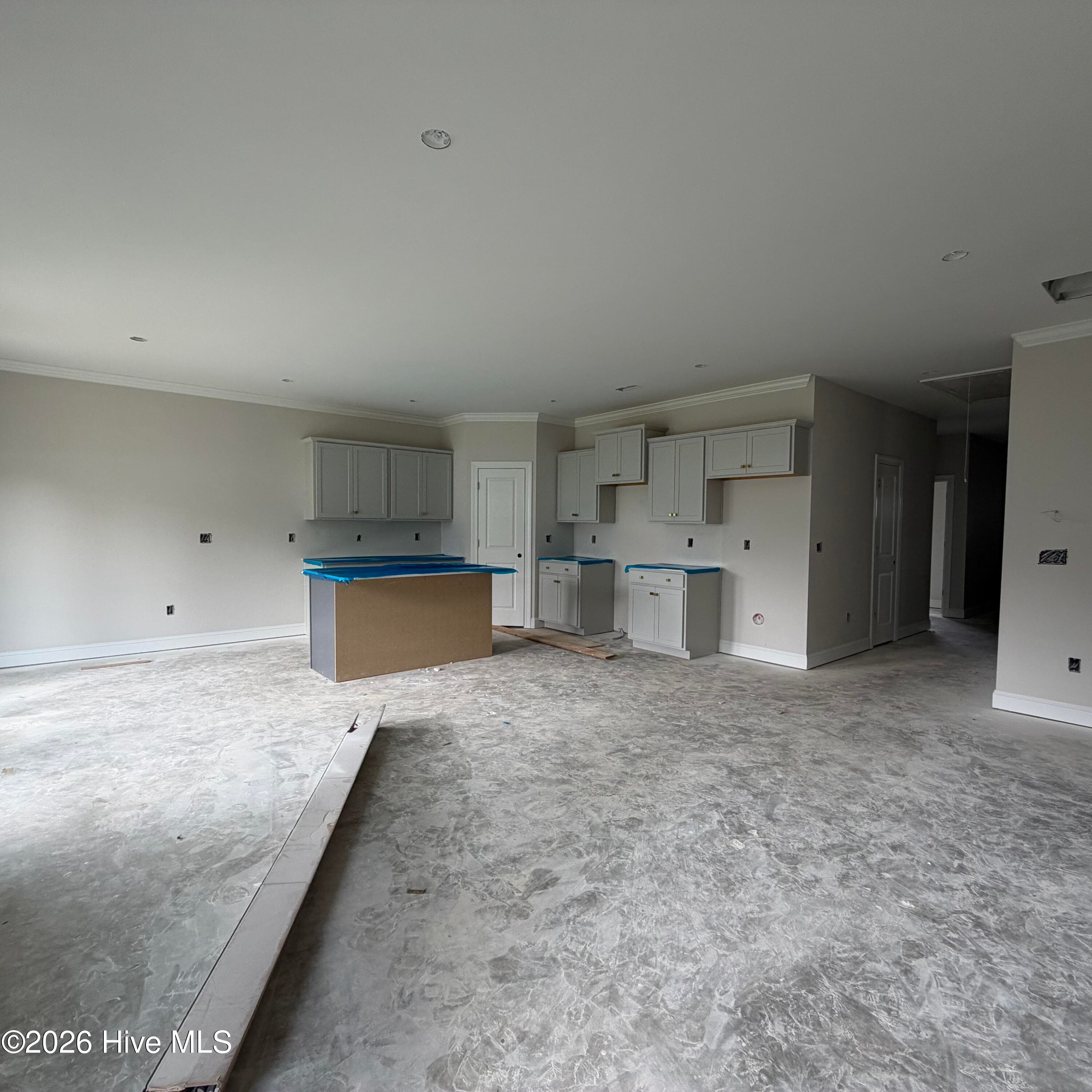 open and very roomy gathering versatility - 3229 Meadow Drive, Farmville, NC 27828