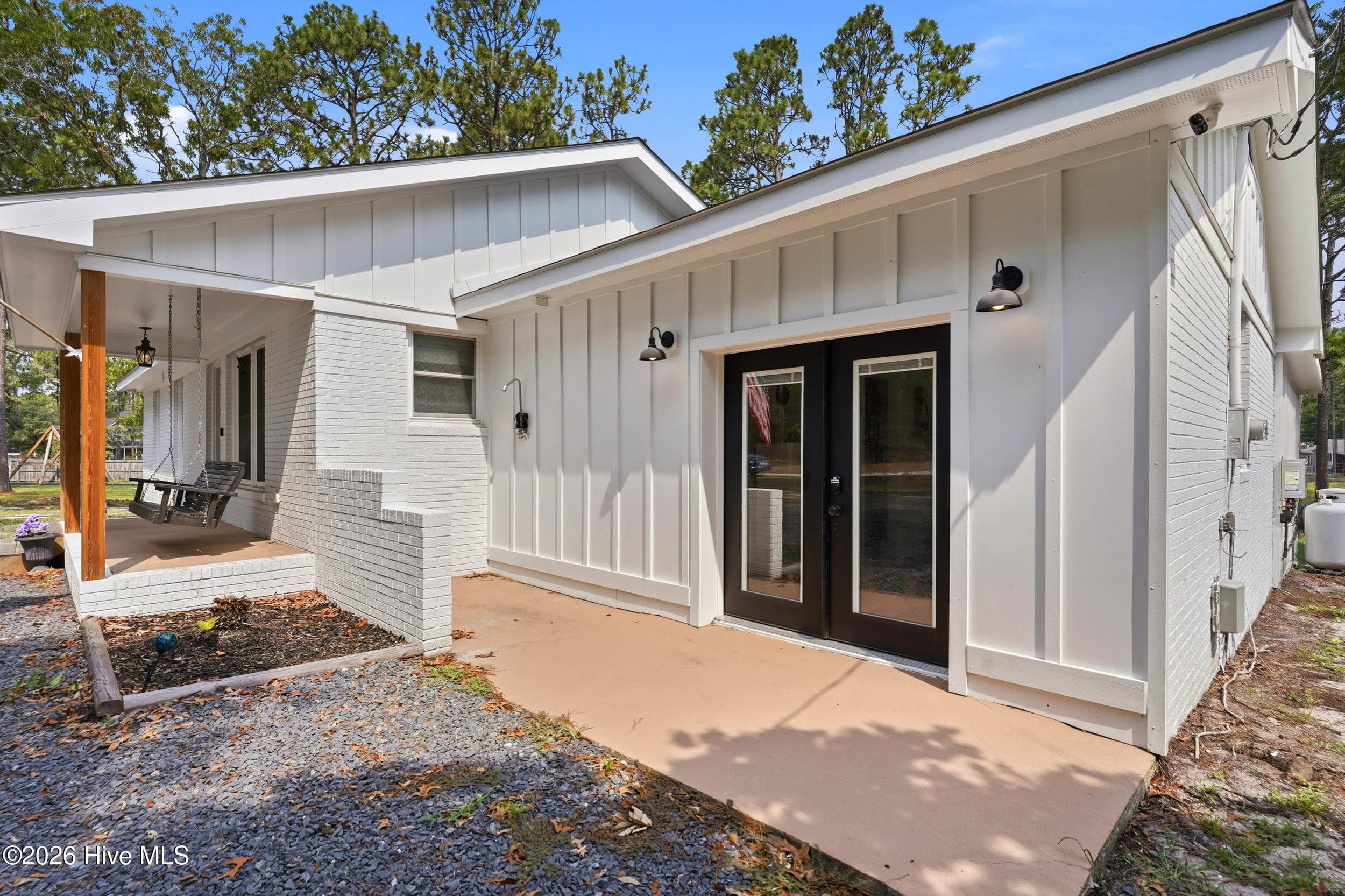 Single Family Residence at 1361 Forest Lake Road, Southport, NC 28461, photo 33 of 50