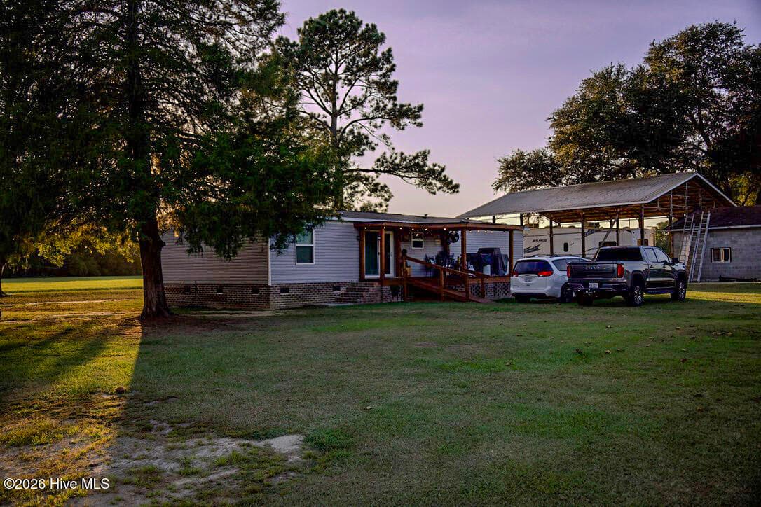 Manufactured Home at 1227 Mclean Road, Lumberton, NC 28358, Lumberton, photo 6 of 32