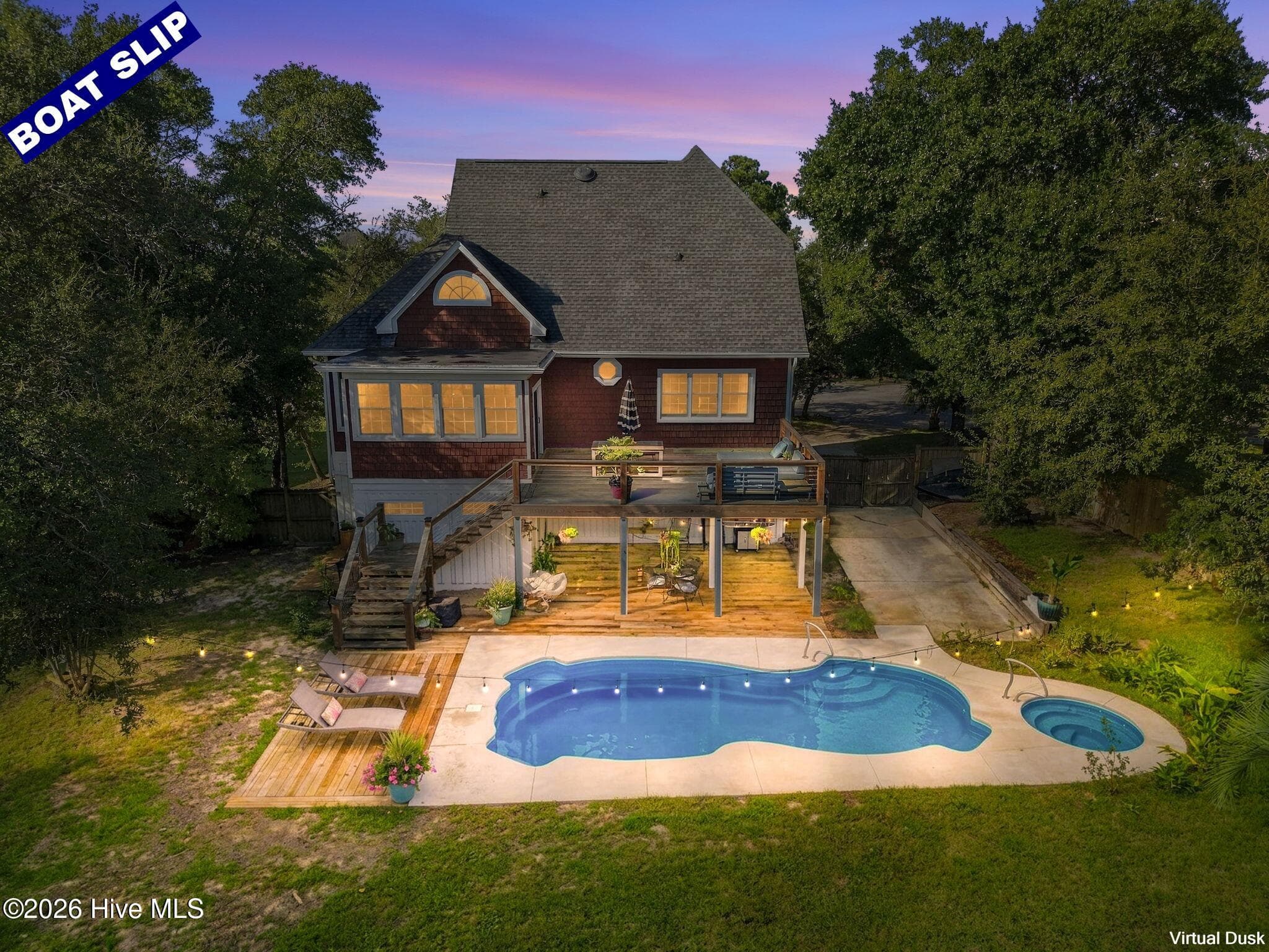 8609 Shipwatch Drive, Wilmington, NC 28412