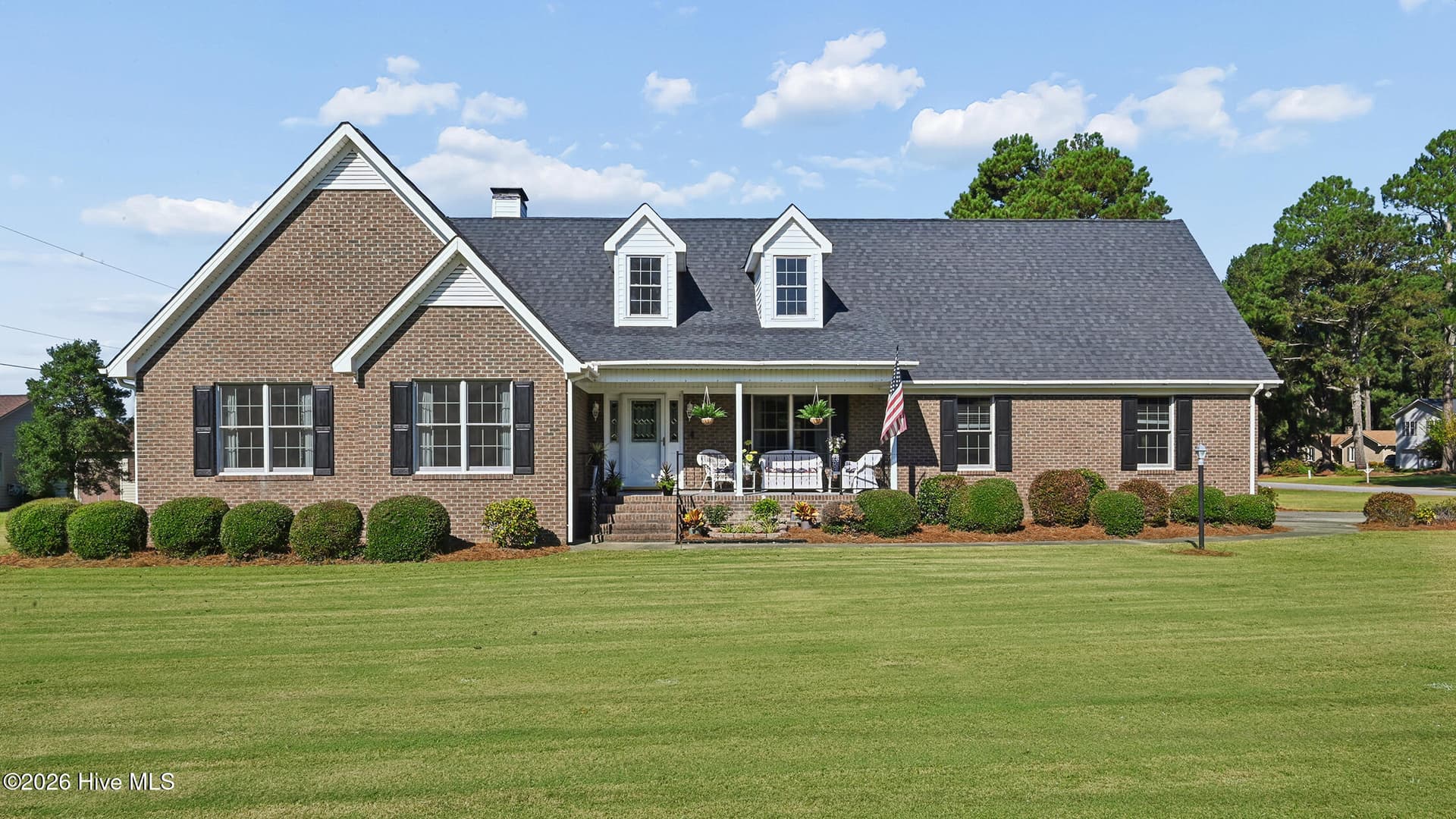 Single Family Residence at 944 Country Club Drive, Ayden, NC 28513, photo 3 of 61